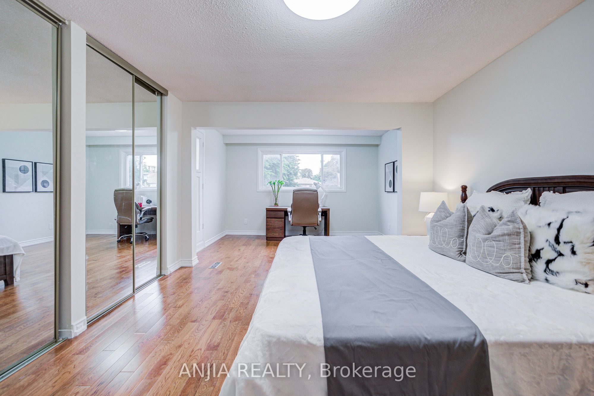 3 Mossbrook Crescent Property Photo 23
