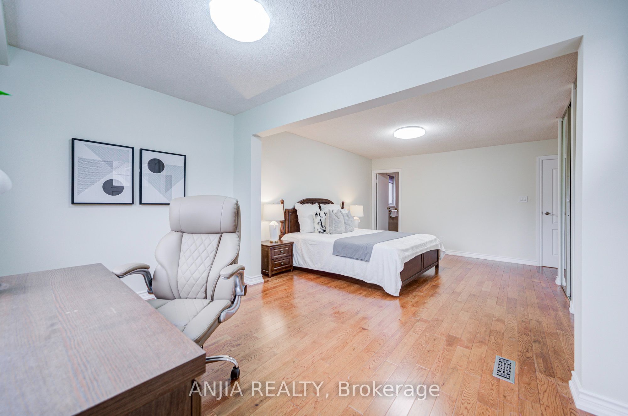 3 Mossbrook Crescent Property Photo 26