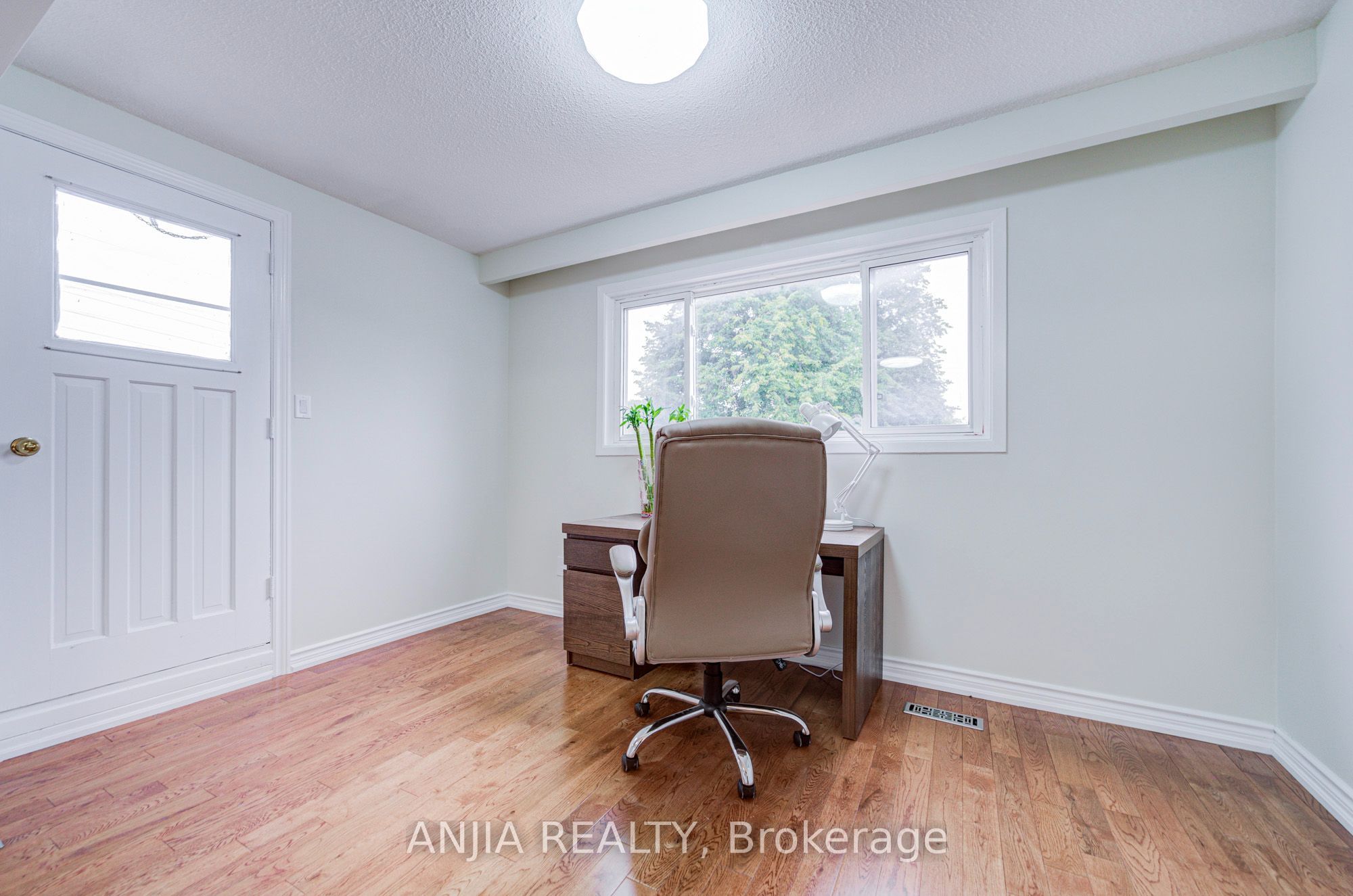 3 Mossbrook Crescent Property Photo 27