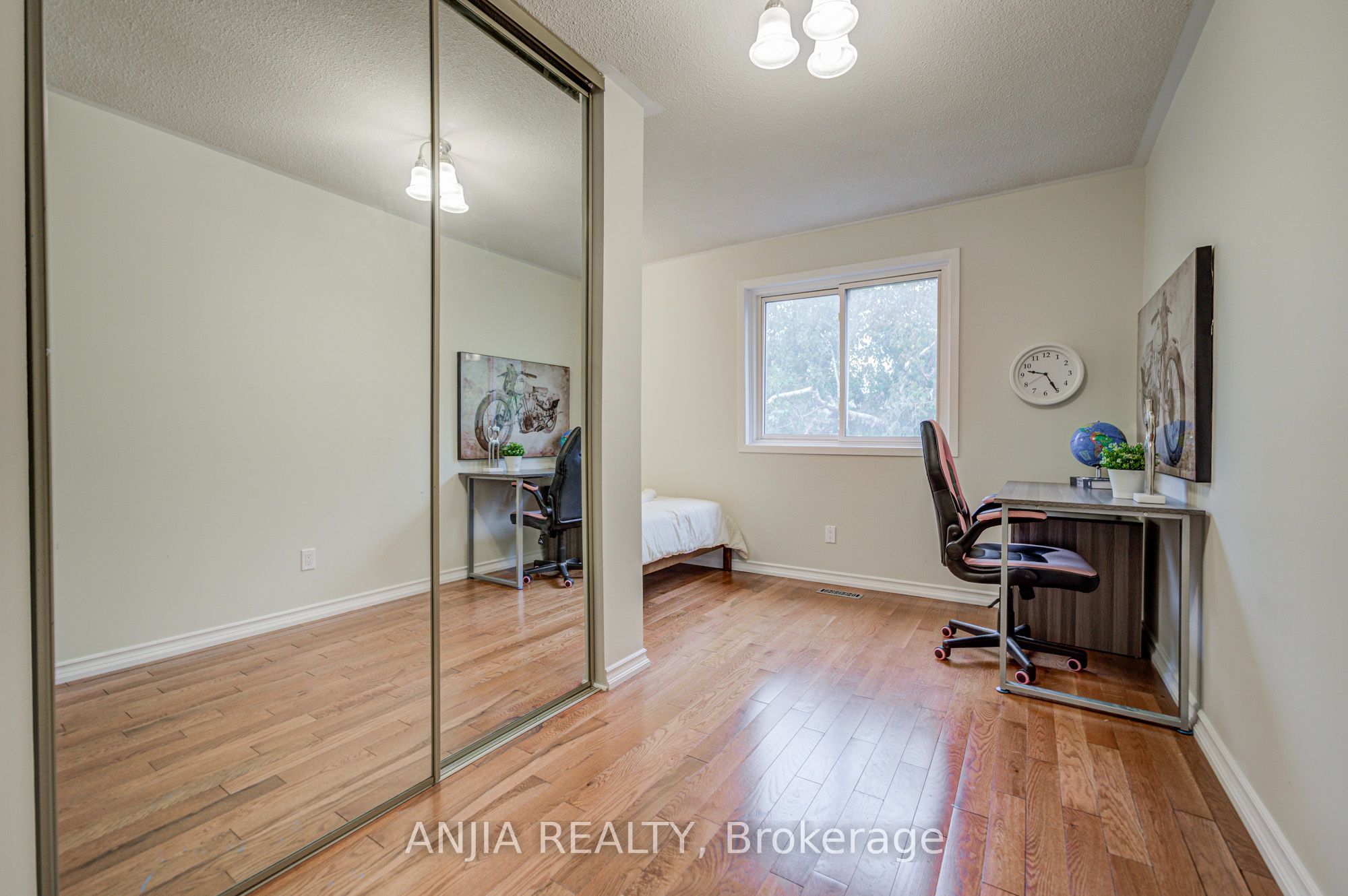 3 Mossbrook Crescent Property Photo 35