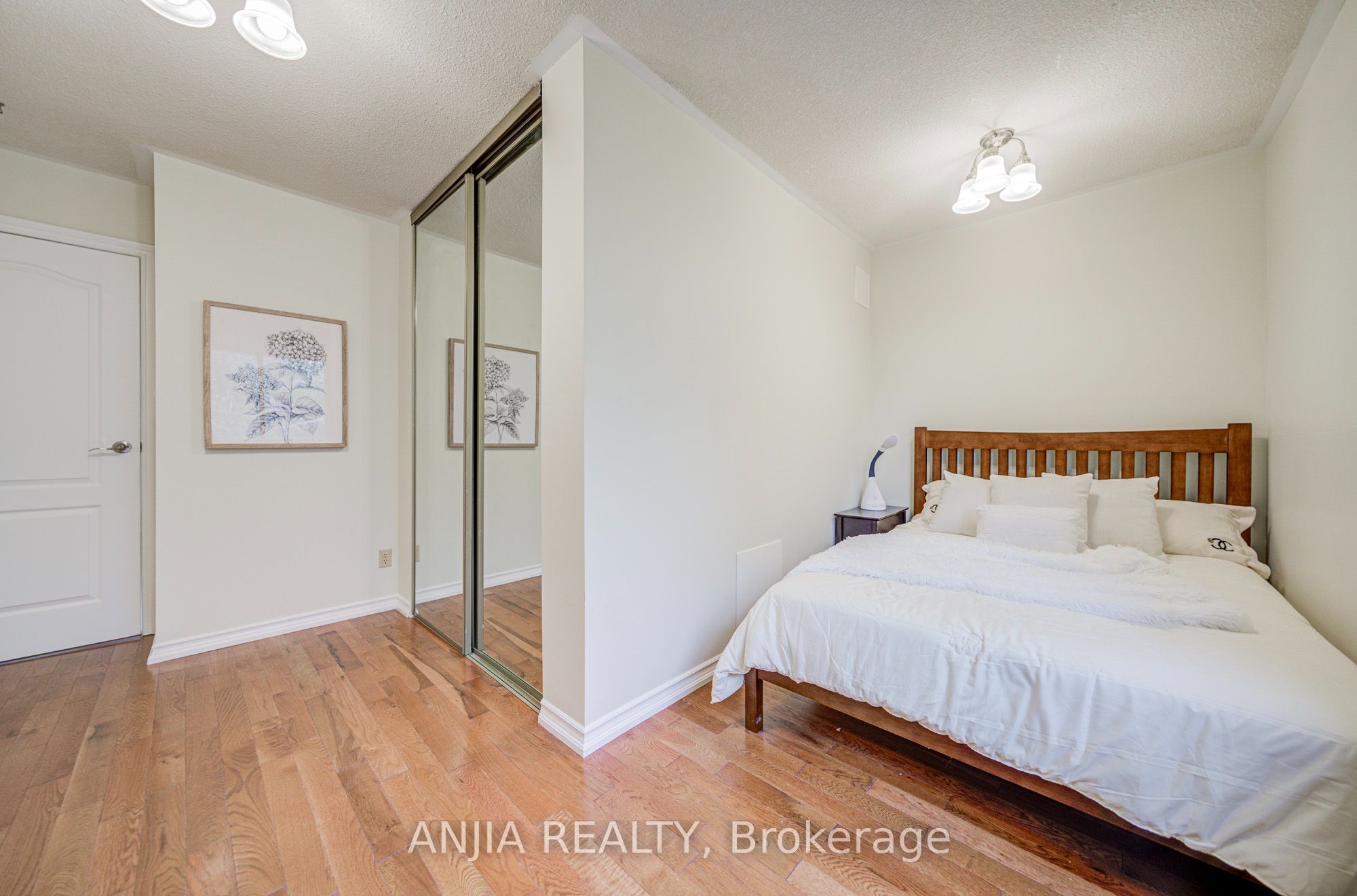 3 Mossbrook Crescent Property Photo 37