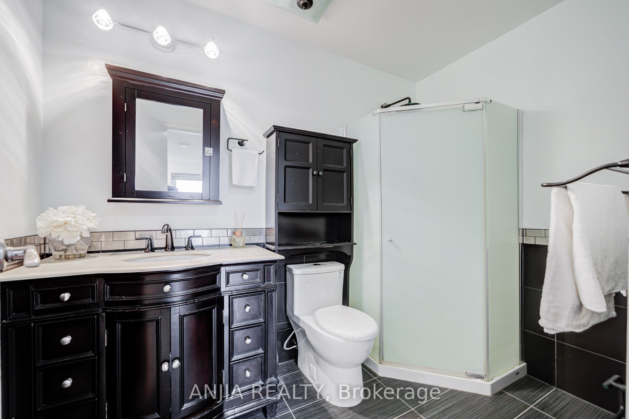 3 Mossbrook Crescent Property Photo 39