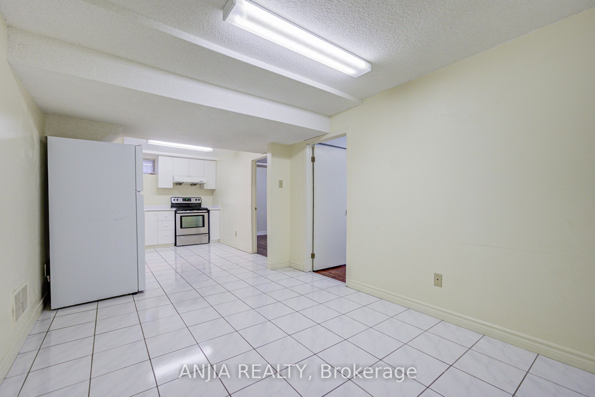 3 Mossbrook Crescent Property Photo 40