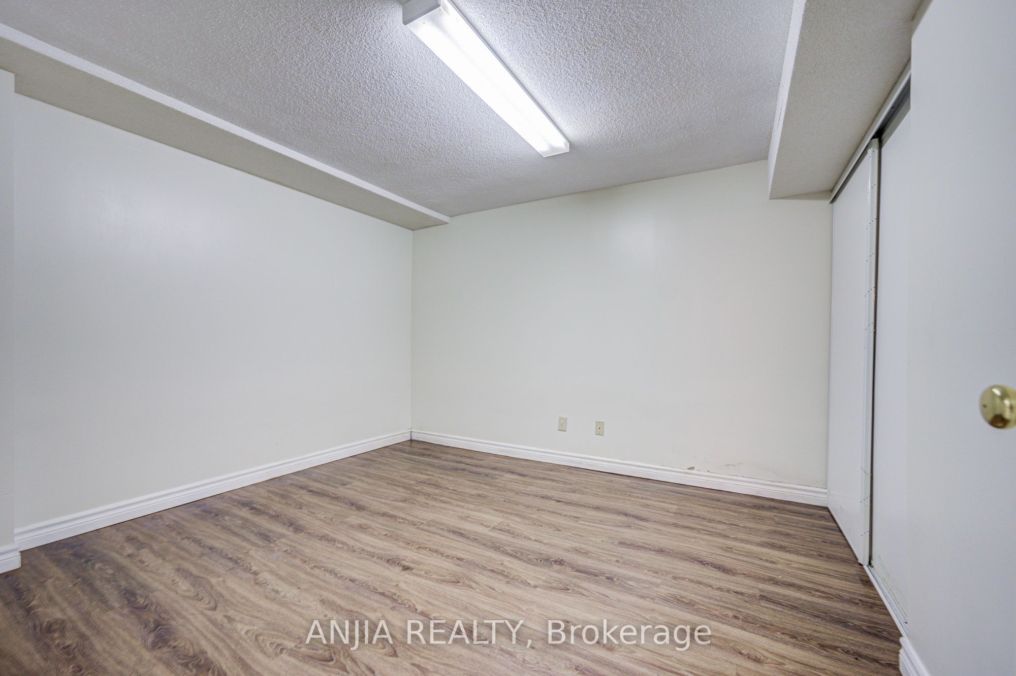 3 Mossbrook Crescent Property Photo 42