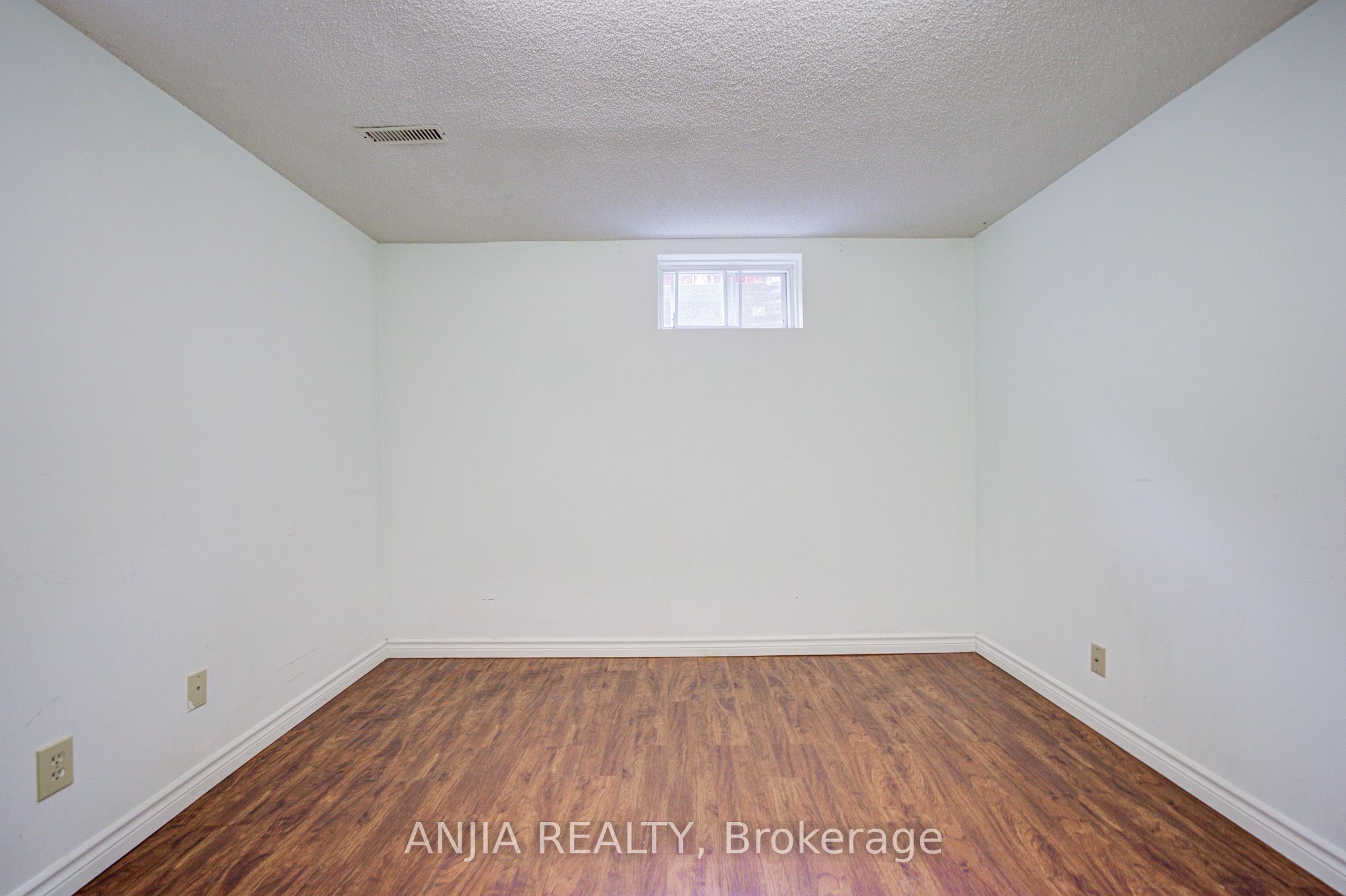 3 Mossbrook Crescent Property Photo 46