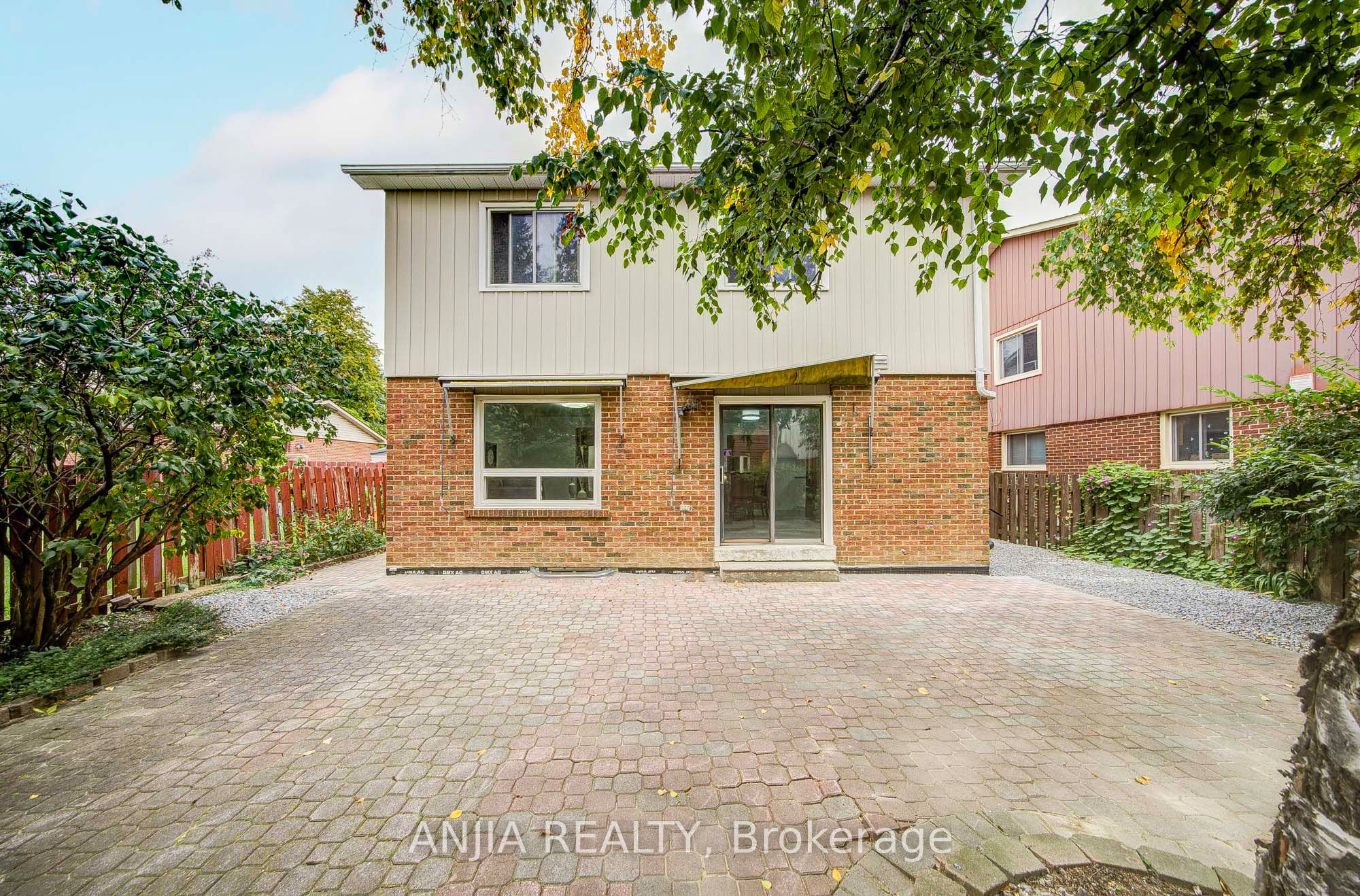 3 Mossbrook Crescent Property Photo 50