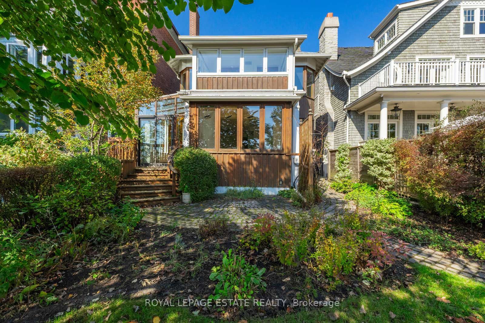 422 Lake Front Property Photo 7