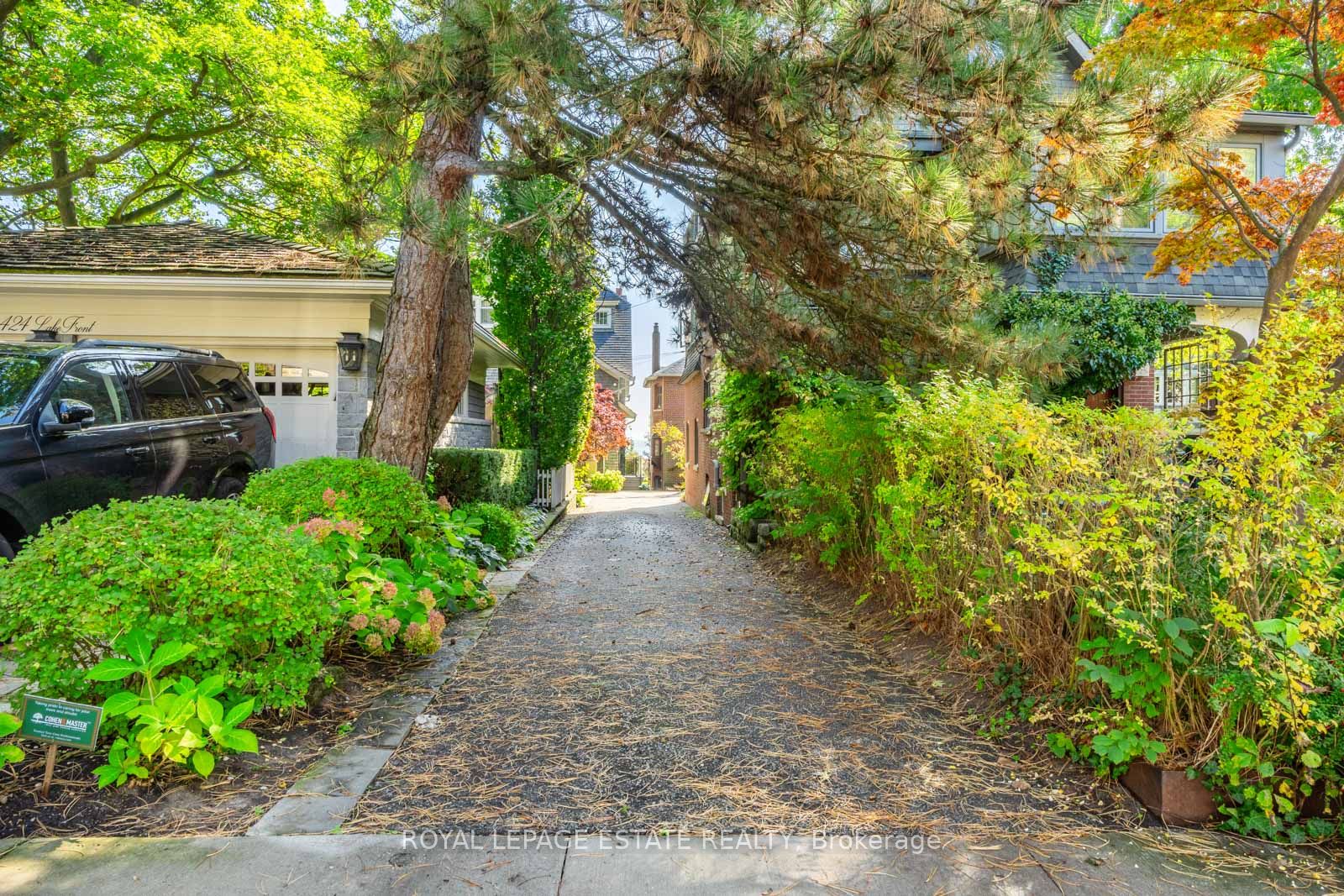 422 Lake Front Property Photo 15