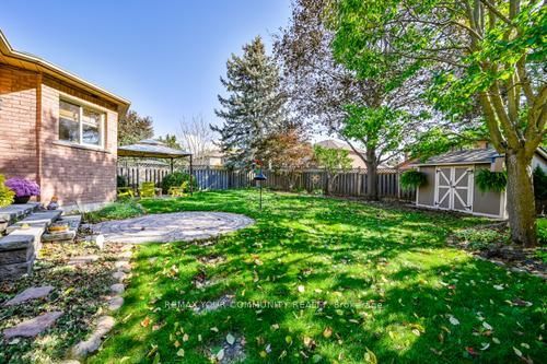 5 Lofthouse Drive Property Photo 33
