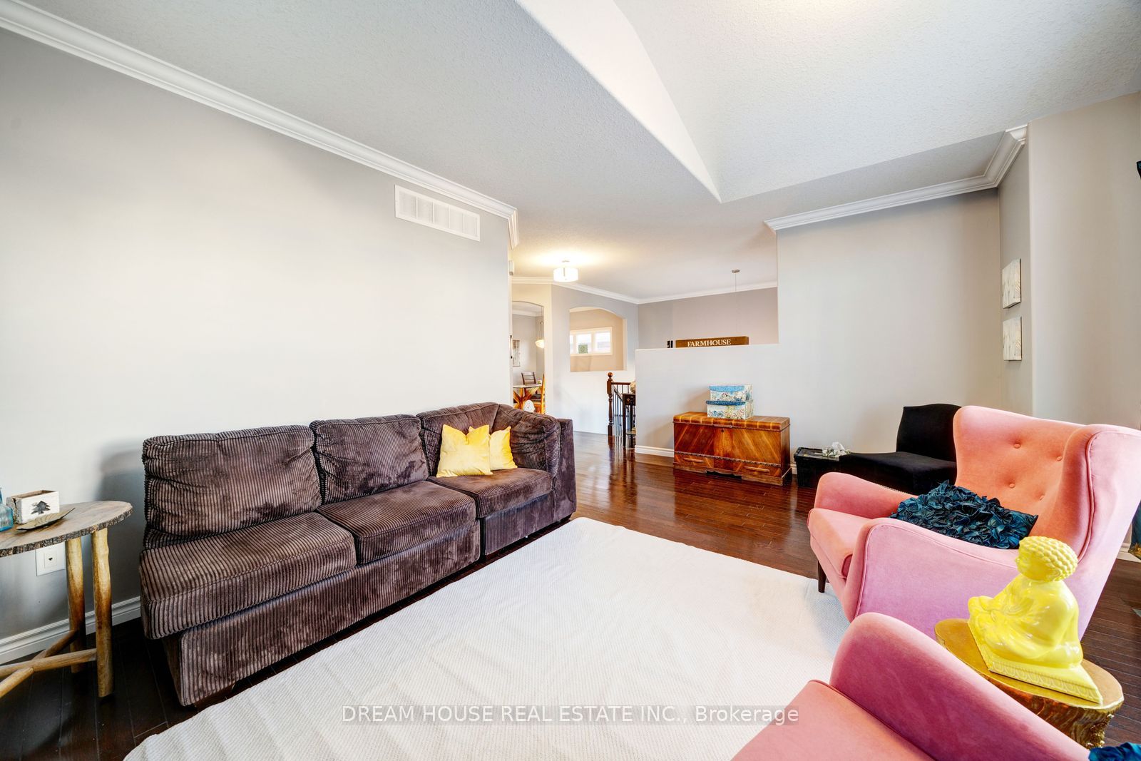 186 Fenning Drive Property Photo 8