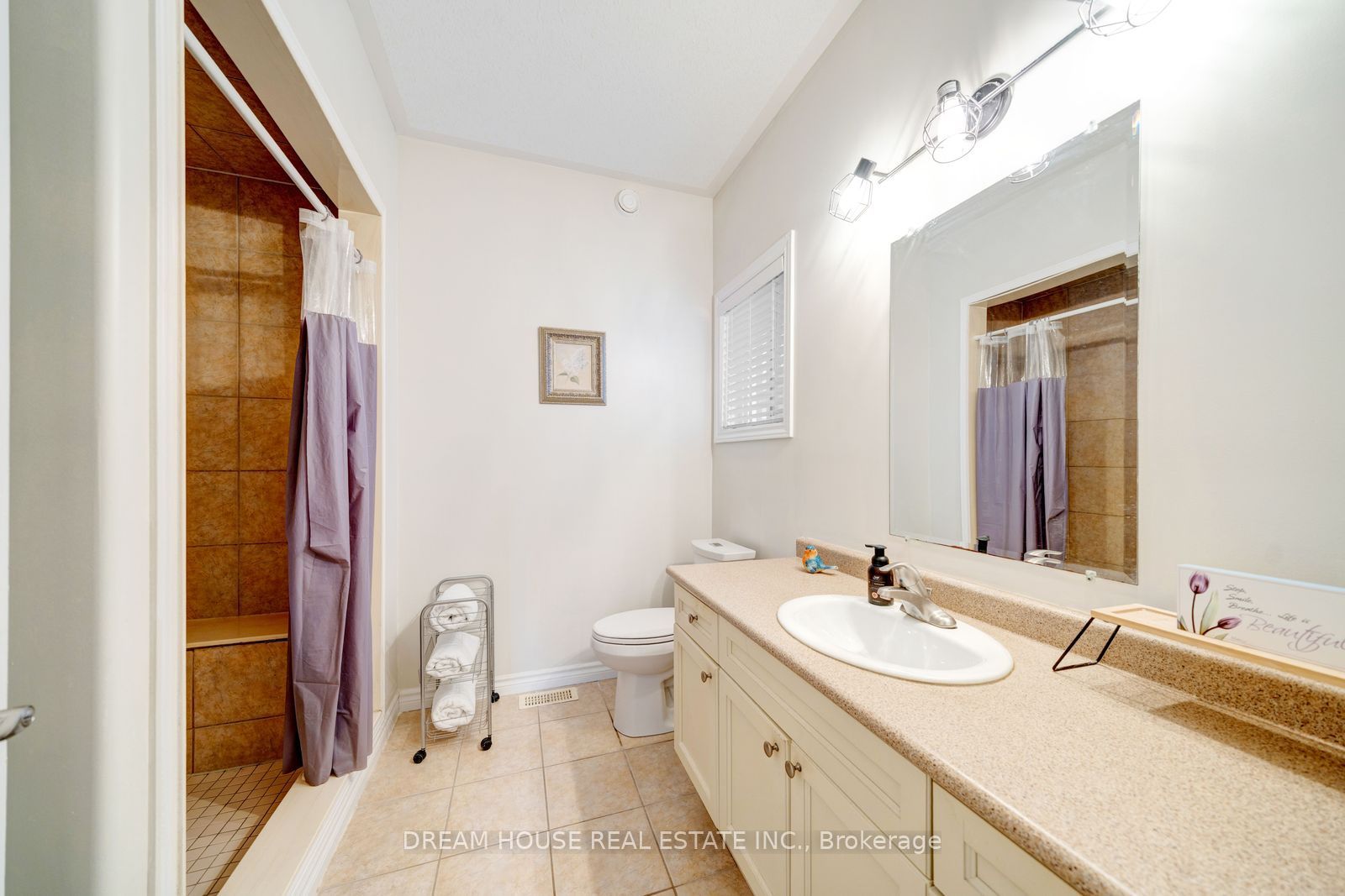 186 Fenning Drive Property Photo 17