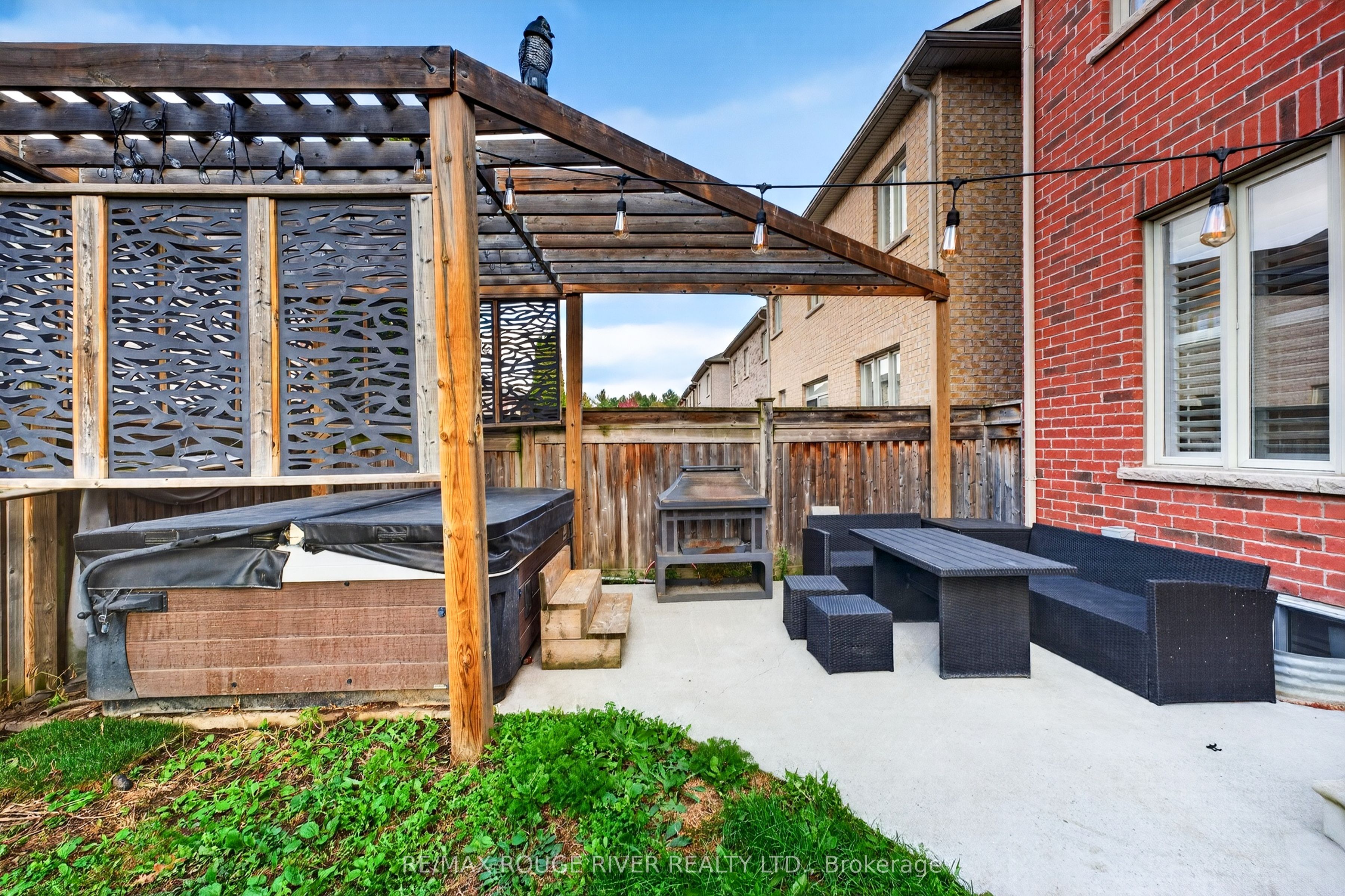 1510 Elmsley Drive Property Photo 39