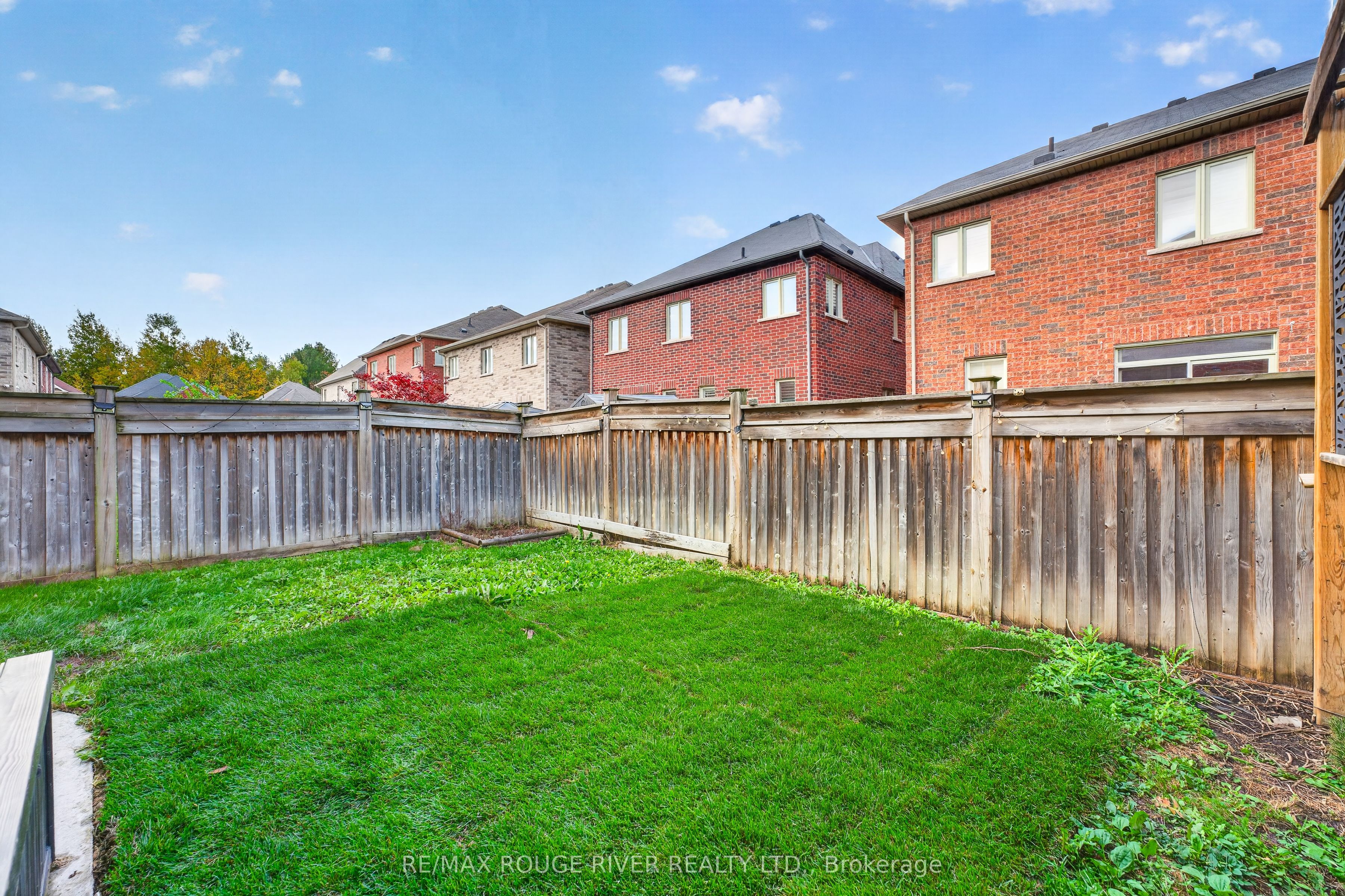 1510 Elmsley Drive Property Photo 41