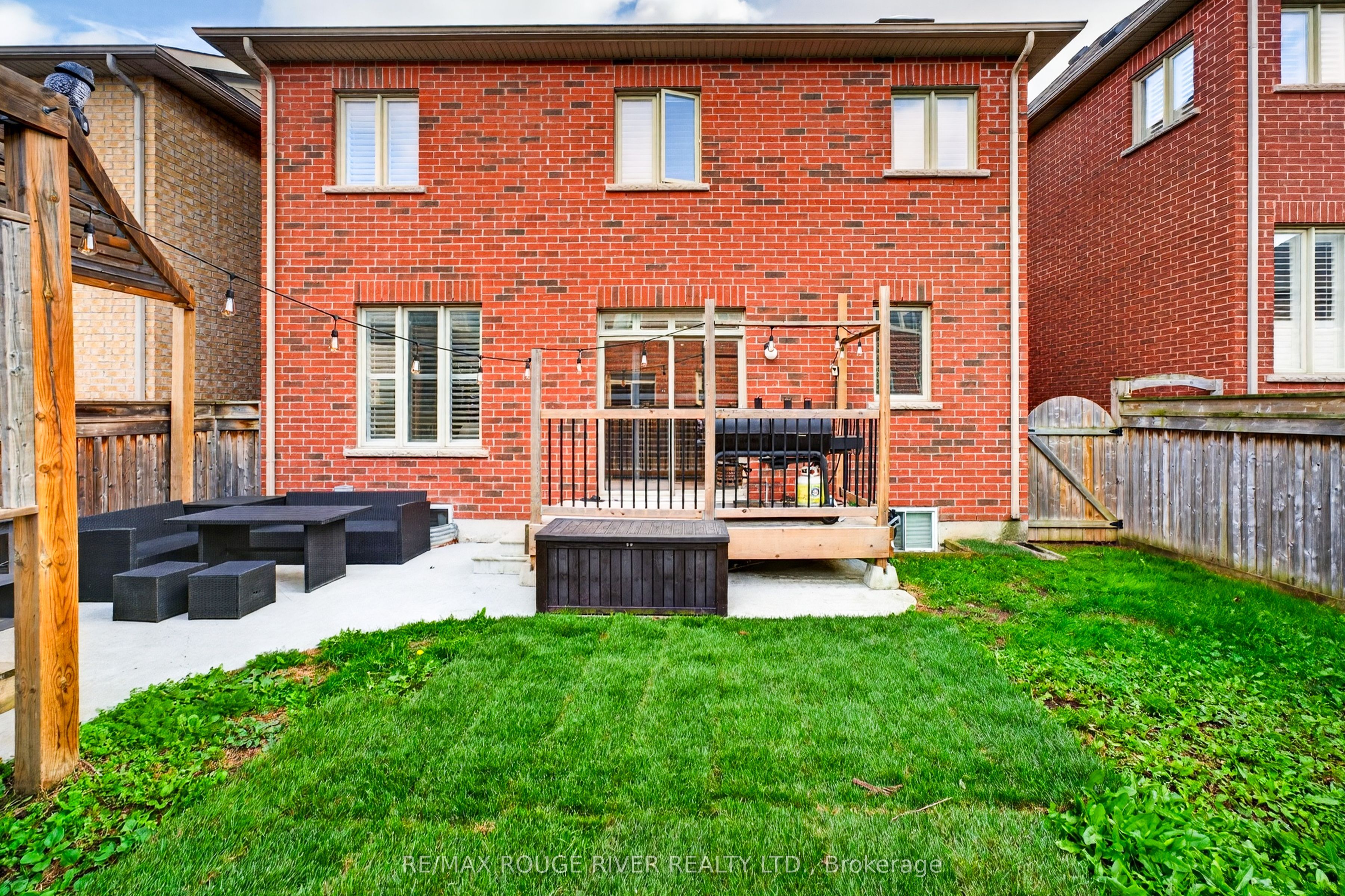1510 Elmsley Drive Property Photo 42