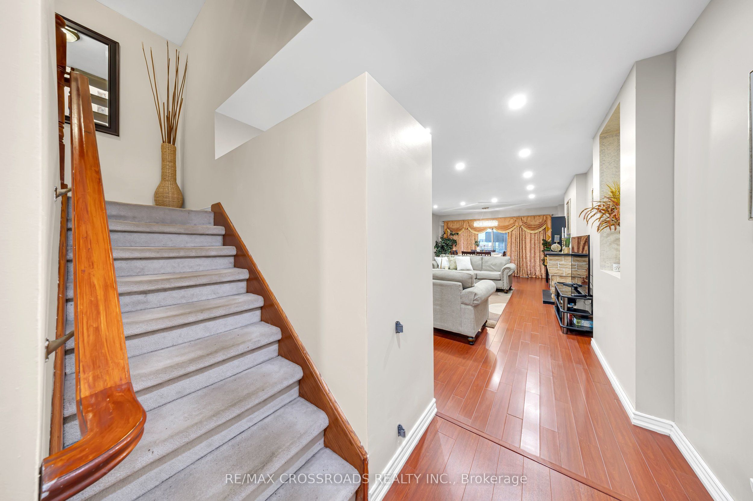 592a Danforth Road Property Photo 11