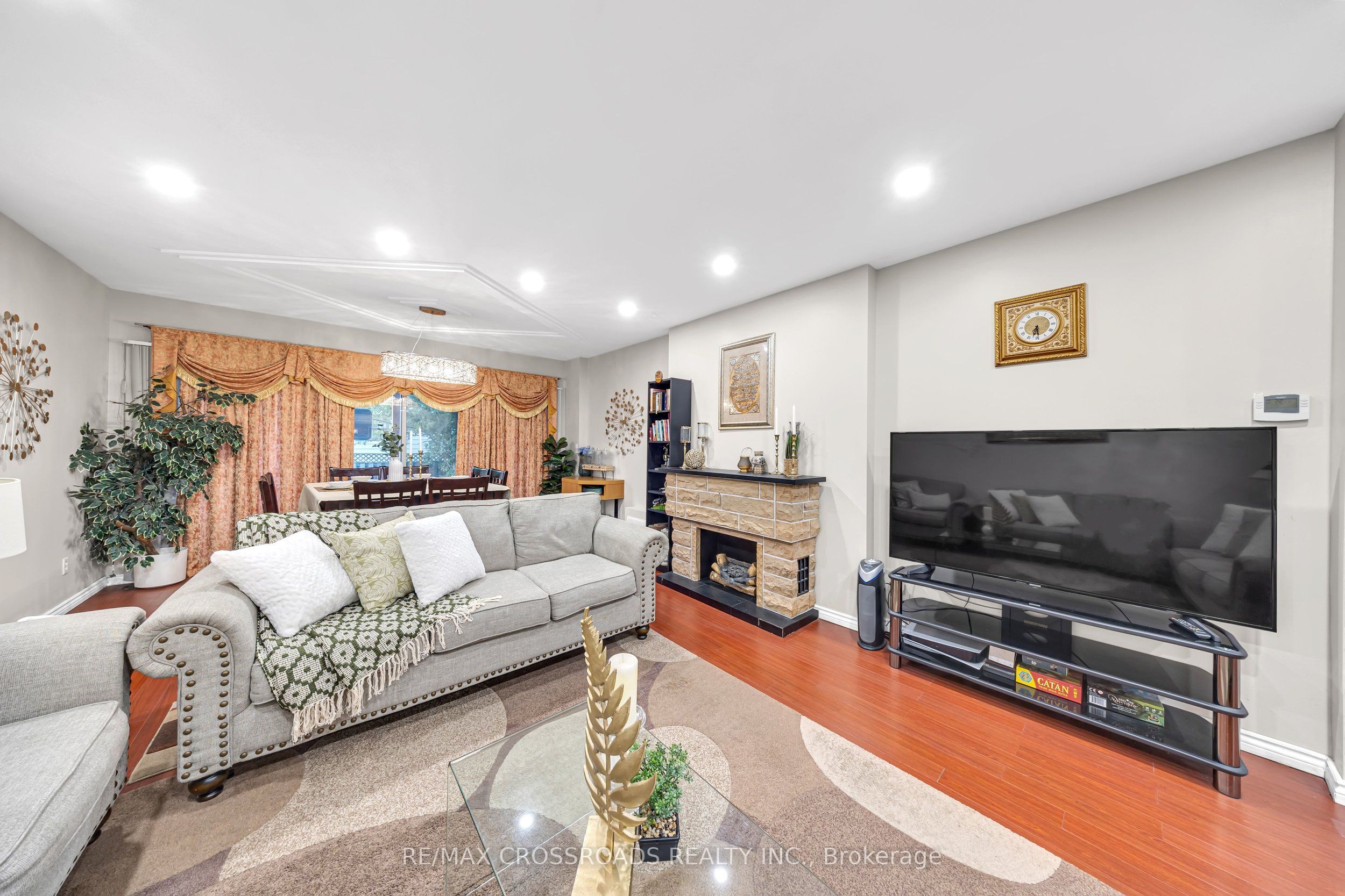 592a Danforth Road Property Photo 14