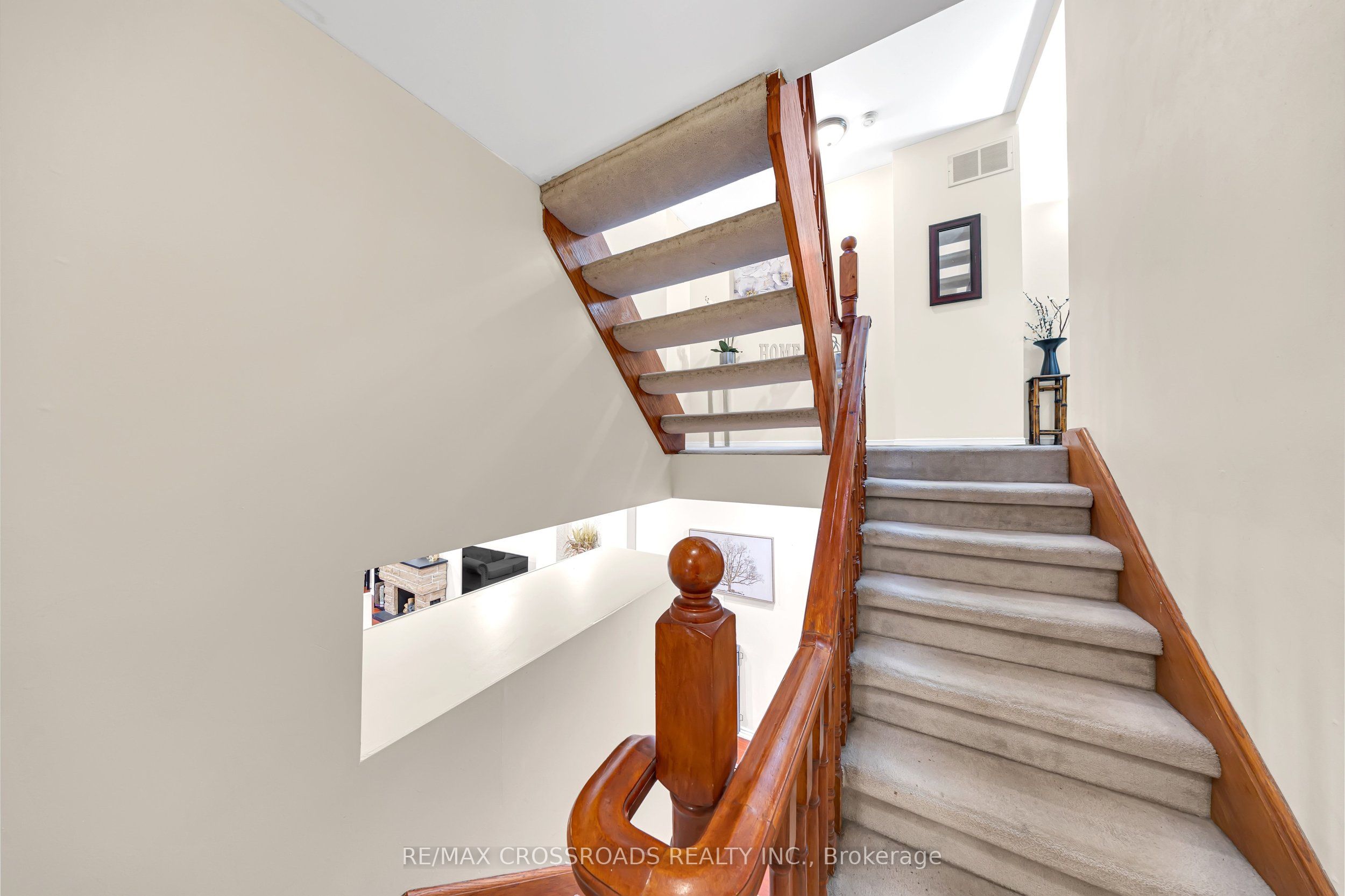 592a Danforth Road Property Photo 19