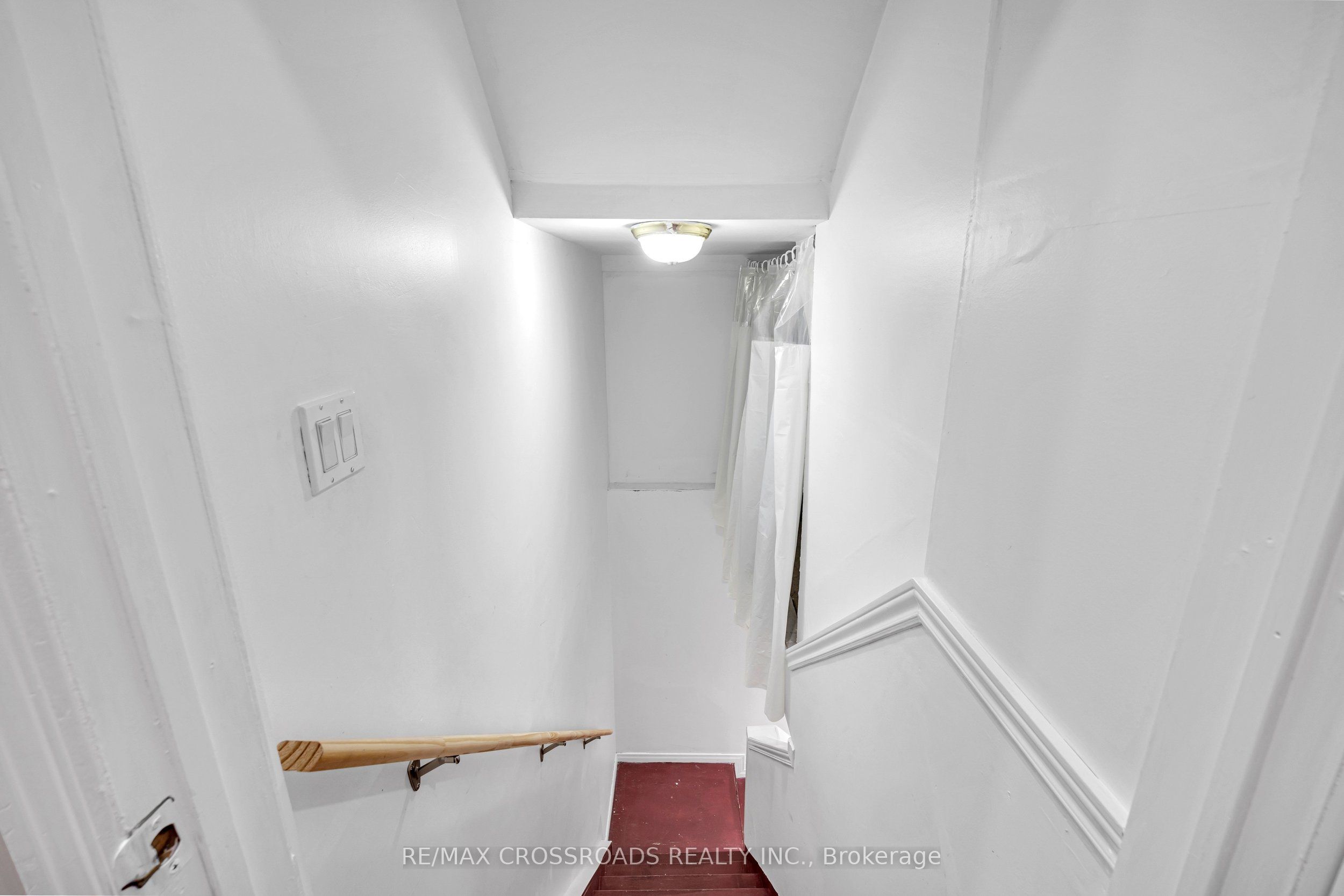 592a Danforth Road Property Photo 41