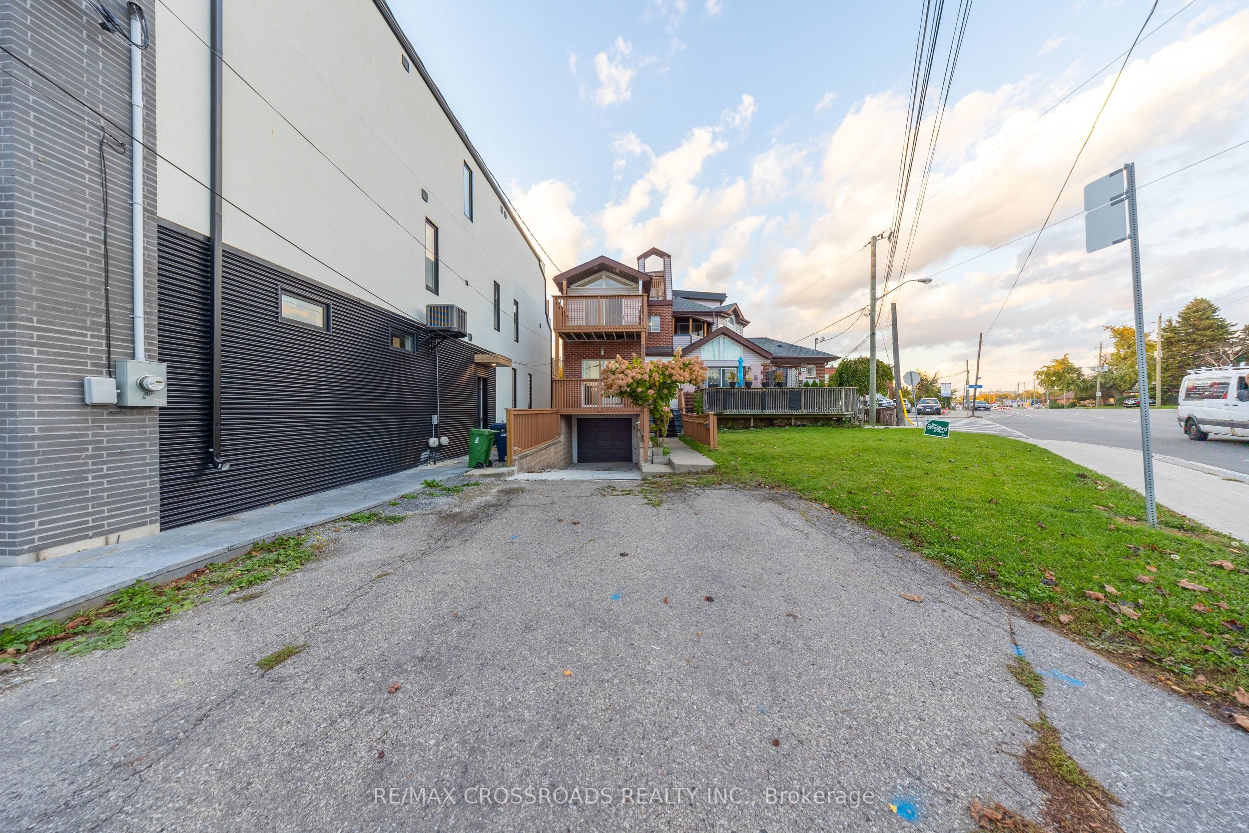 592a Danforth Road Property Photo 48