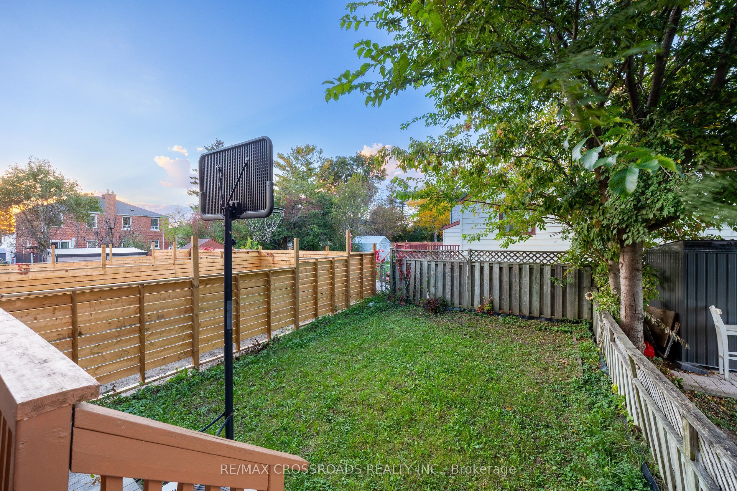 592a Danforth Road Property Photo 49