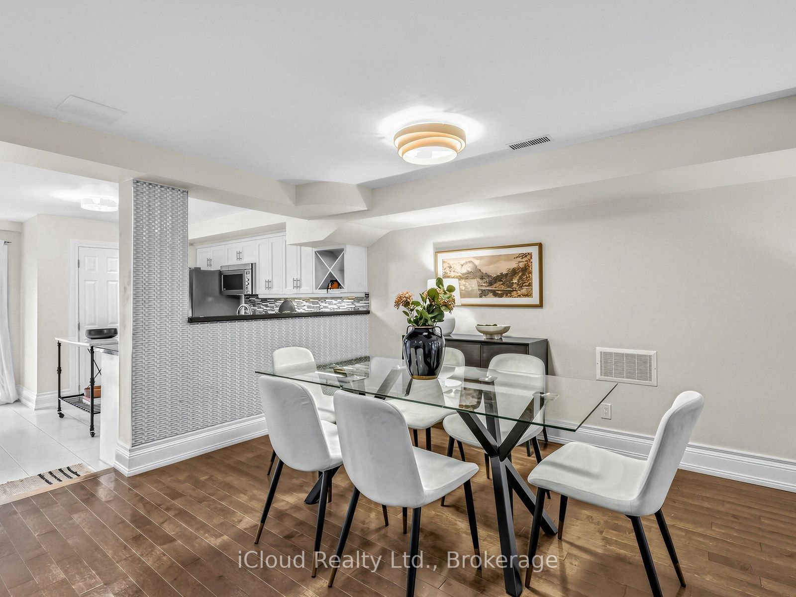 54 Arundel Avenue Property Photo 15