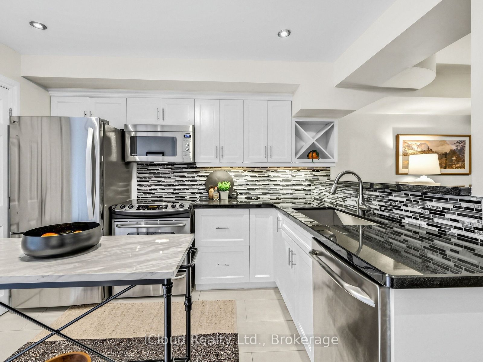 54 Arundel Avenue Property Photo 20