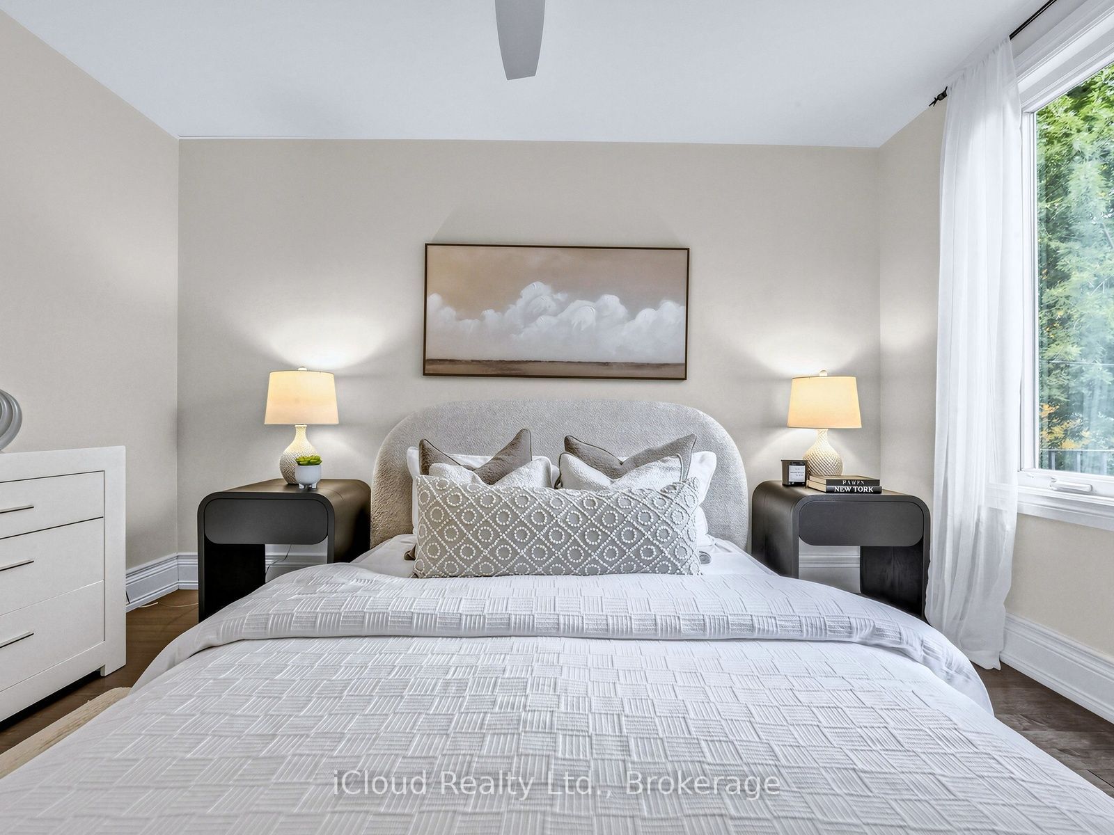 54 Arundel Avenue Property Photo 27