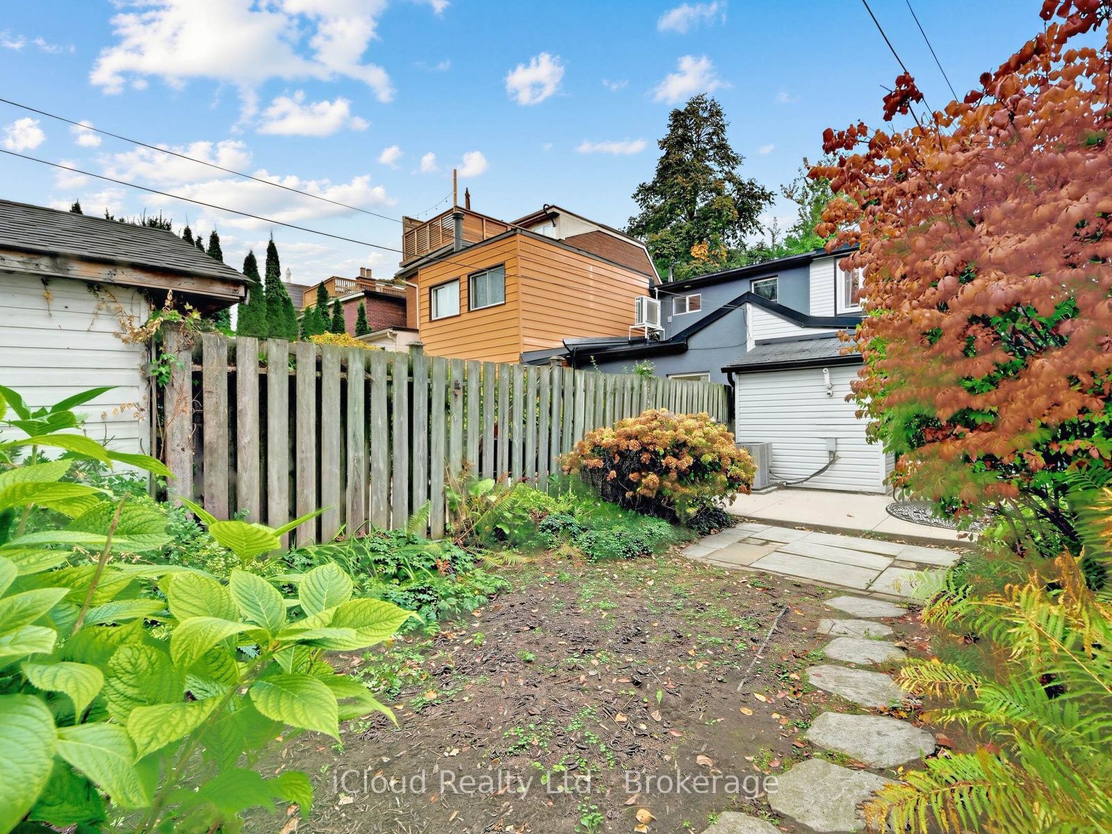 54 Arundel Avenue Property Photo 38