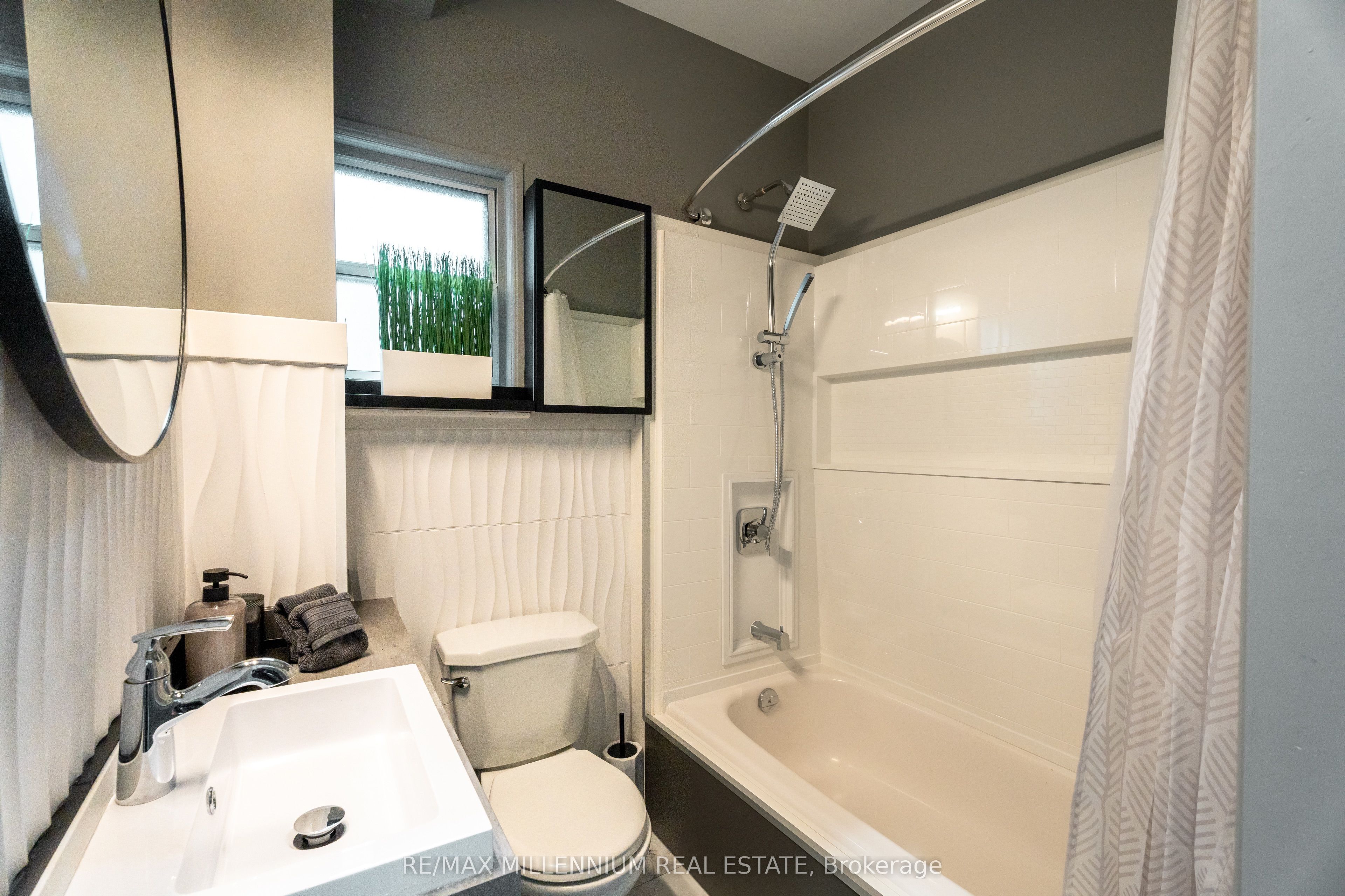 797 Pape Avenue Main Property Photo 17