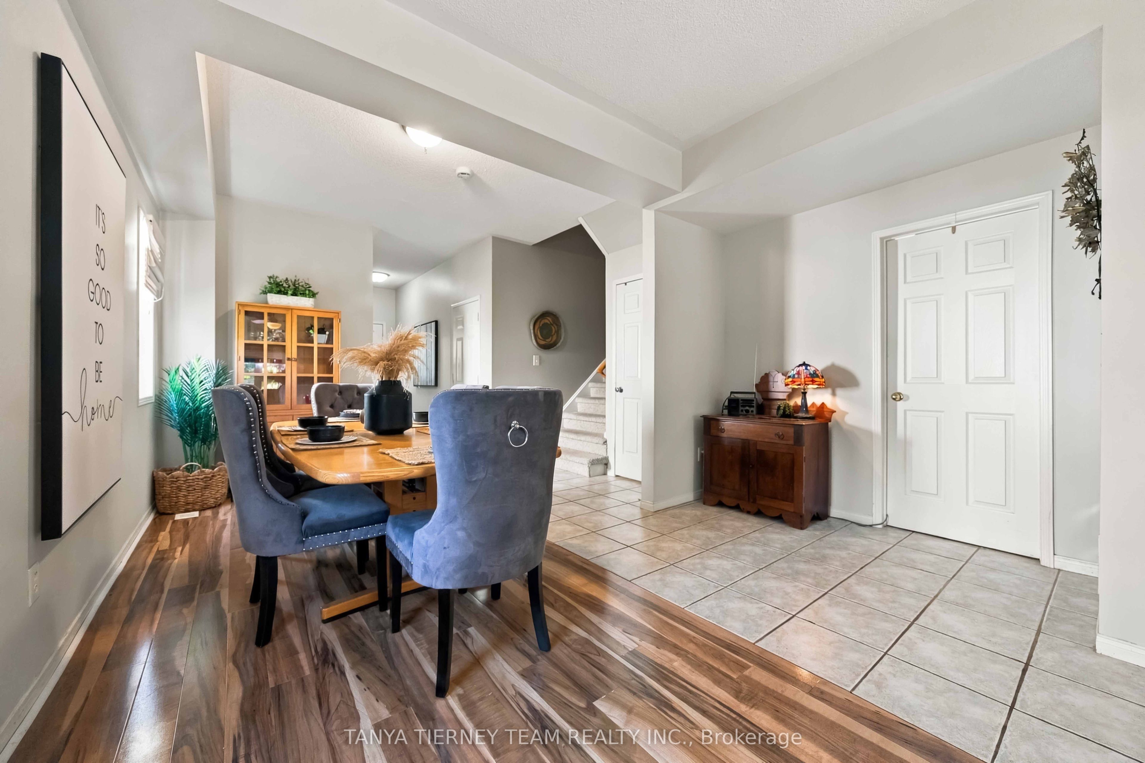 228 Shadow Place Property Photo 11