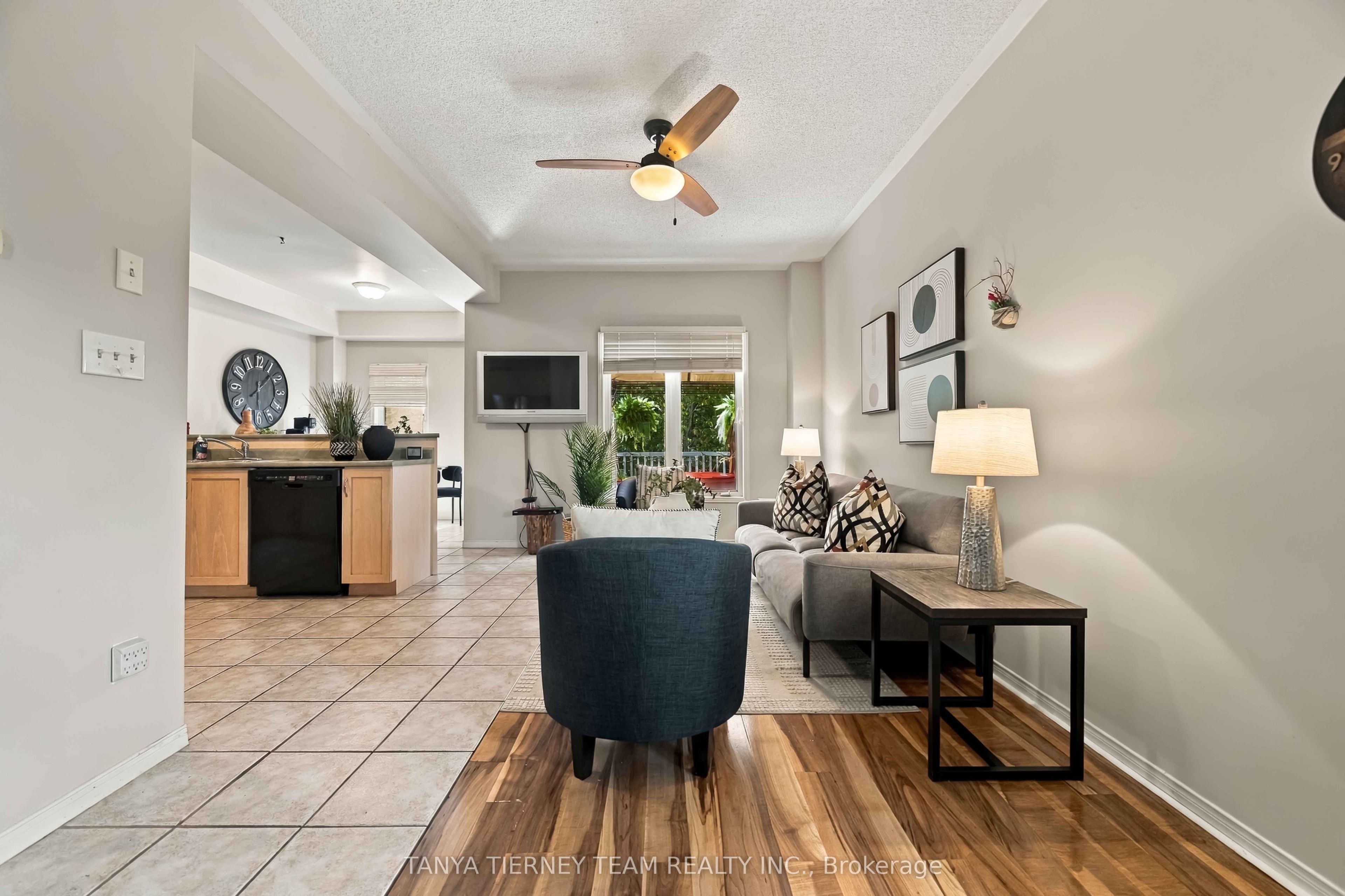 228 Shadow Place Property Photo 12