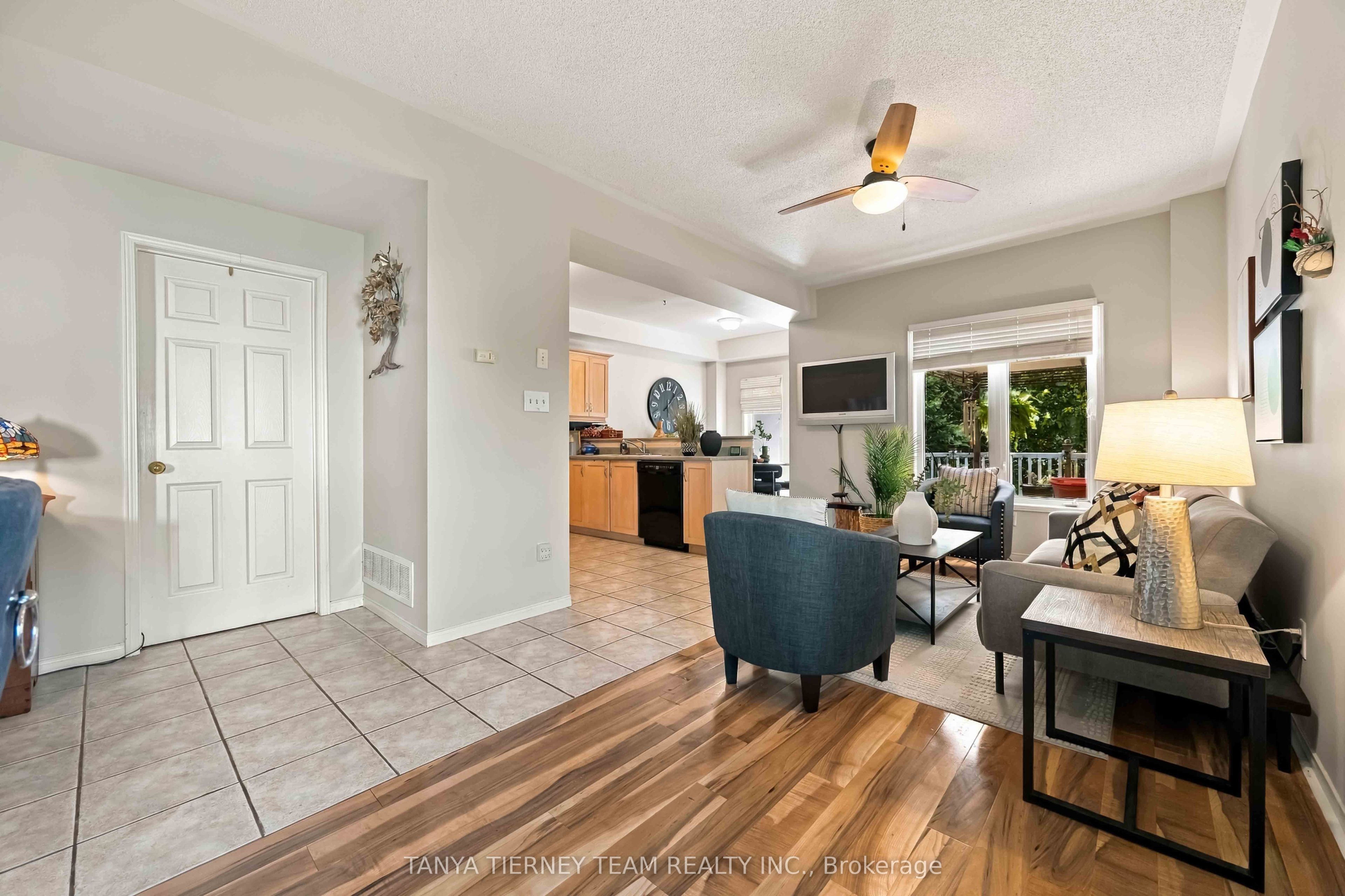 228 Shadow Place Property Photo 13