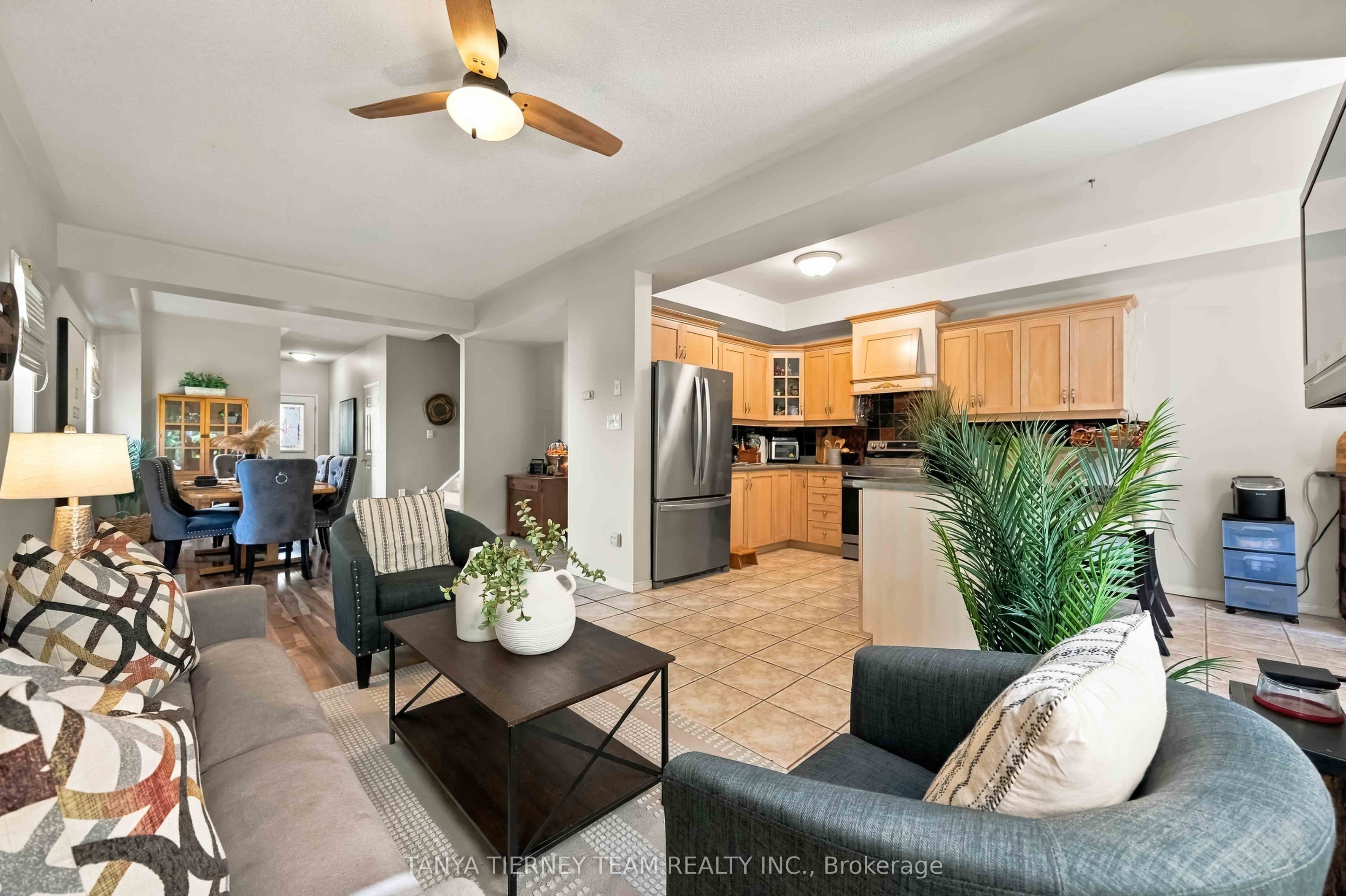 228 Shadow Place Property Photo 16