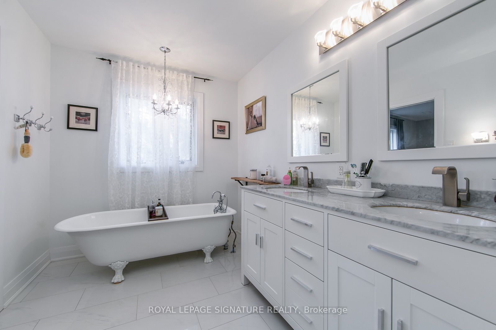 15 Battenberg Avenue Property Photo 13