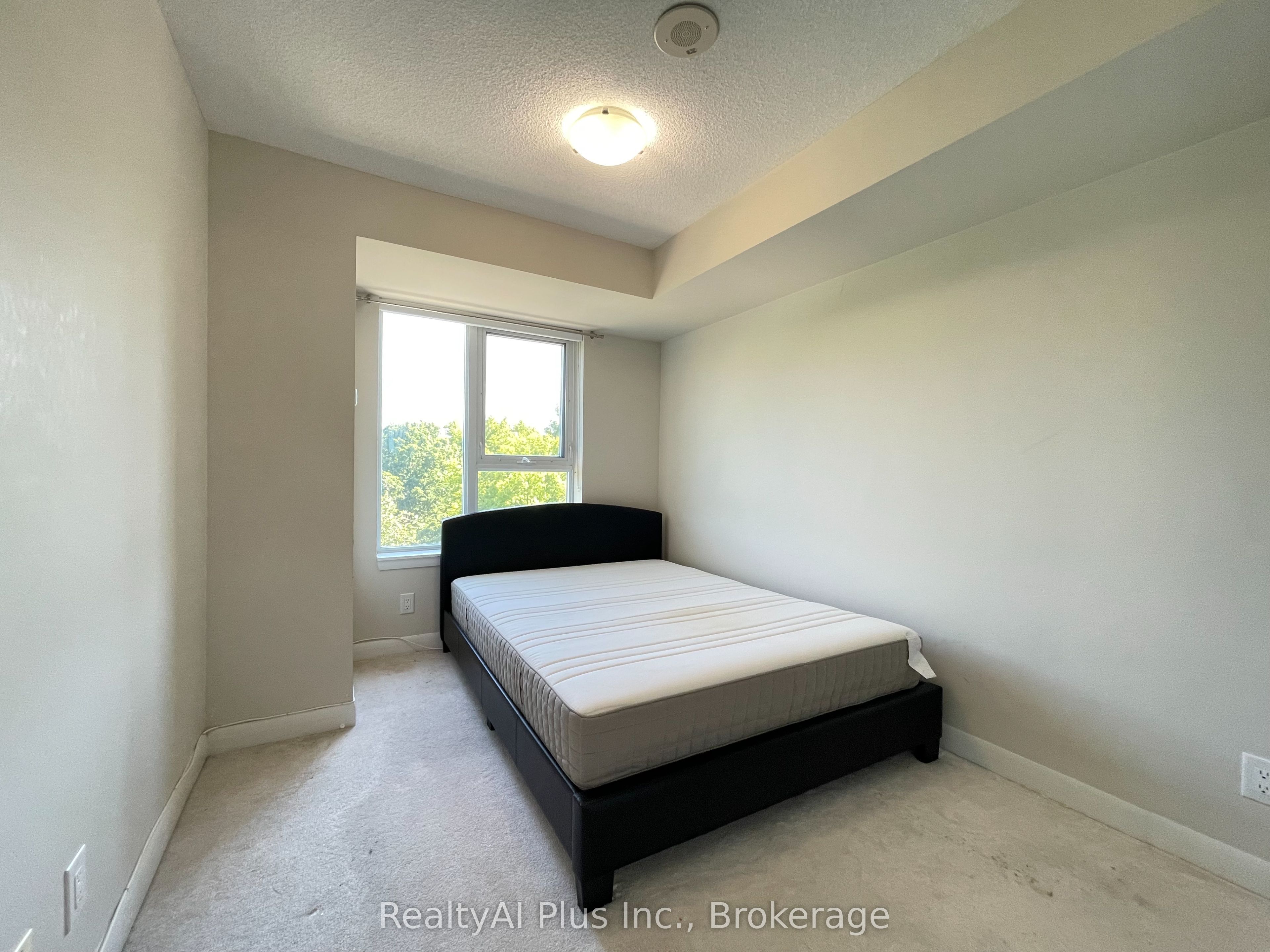 190 Borough Drive 805 Property Photo 14