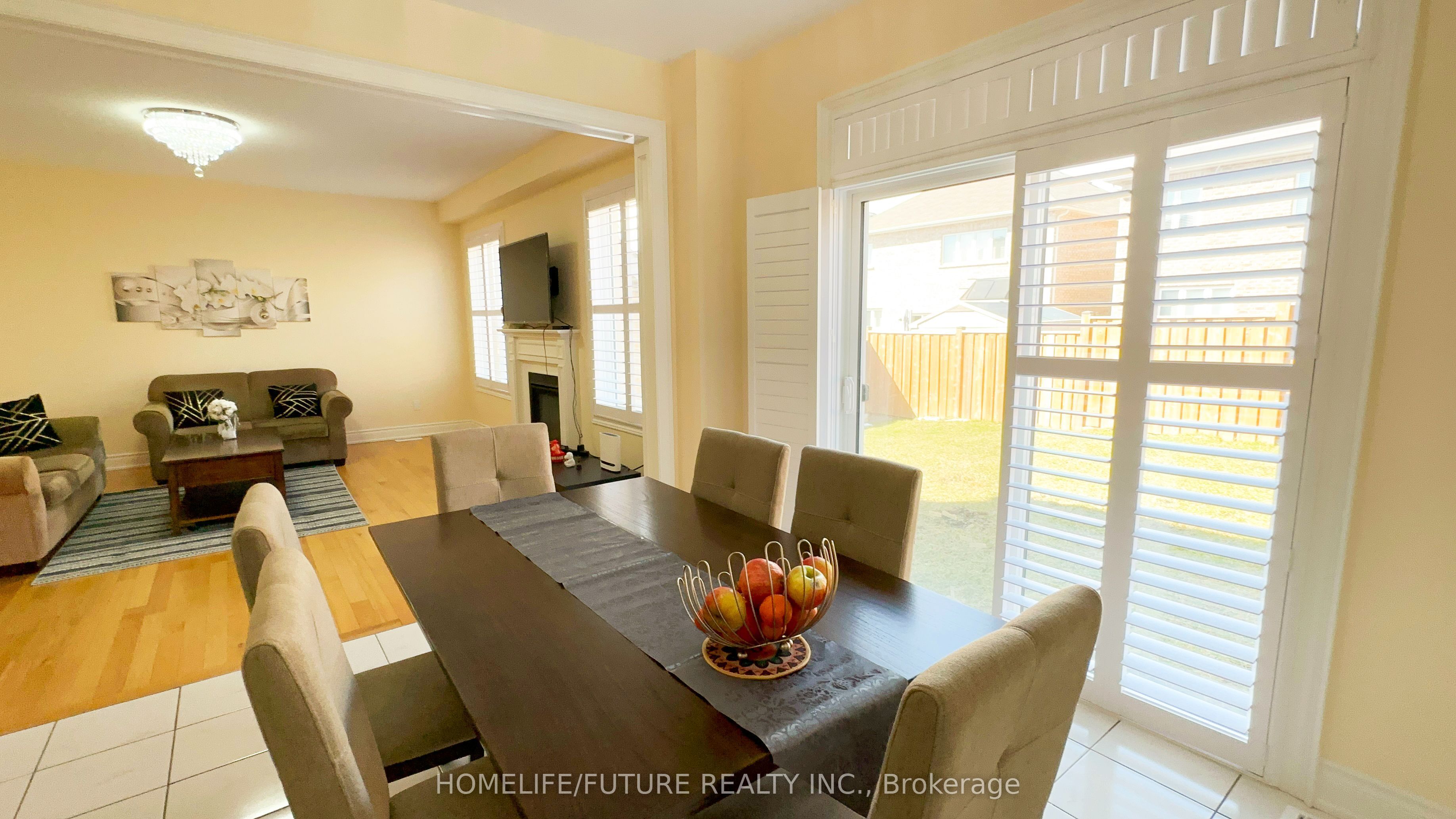 983 Wrenwood Drive Property Photo 15