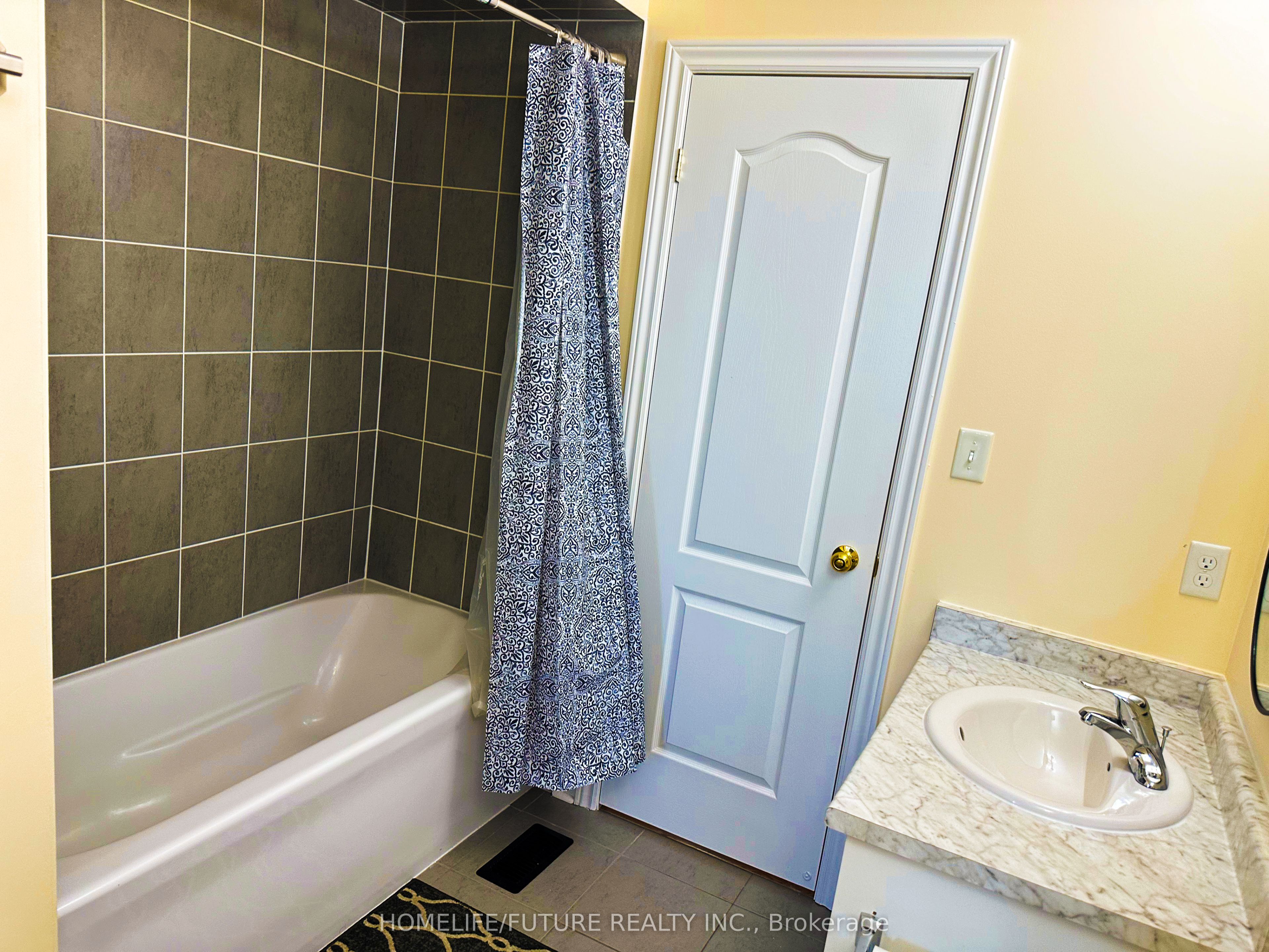 983 Wrenwood Drive Property Photo 24