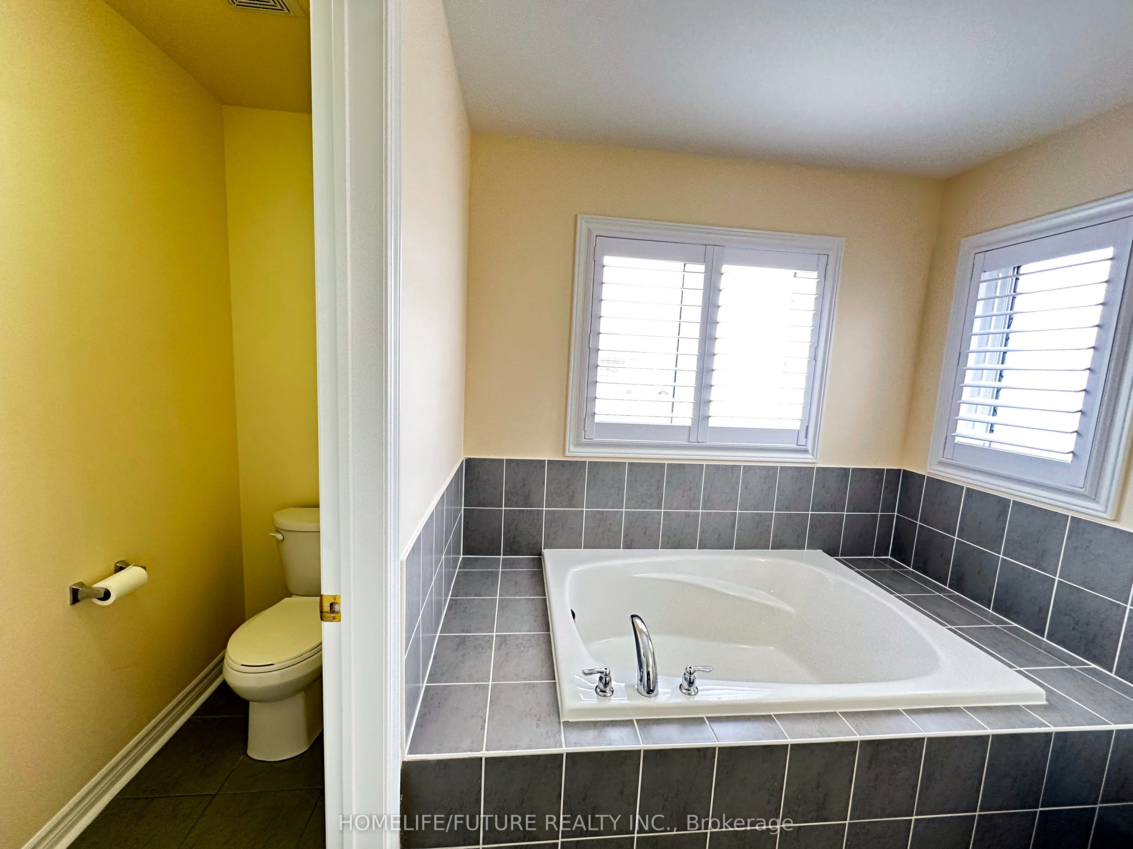 983 Wrenwood Drive Property Photo 30