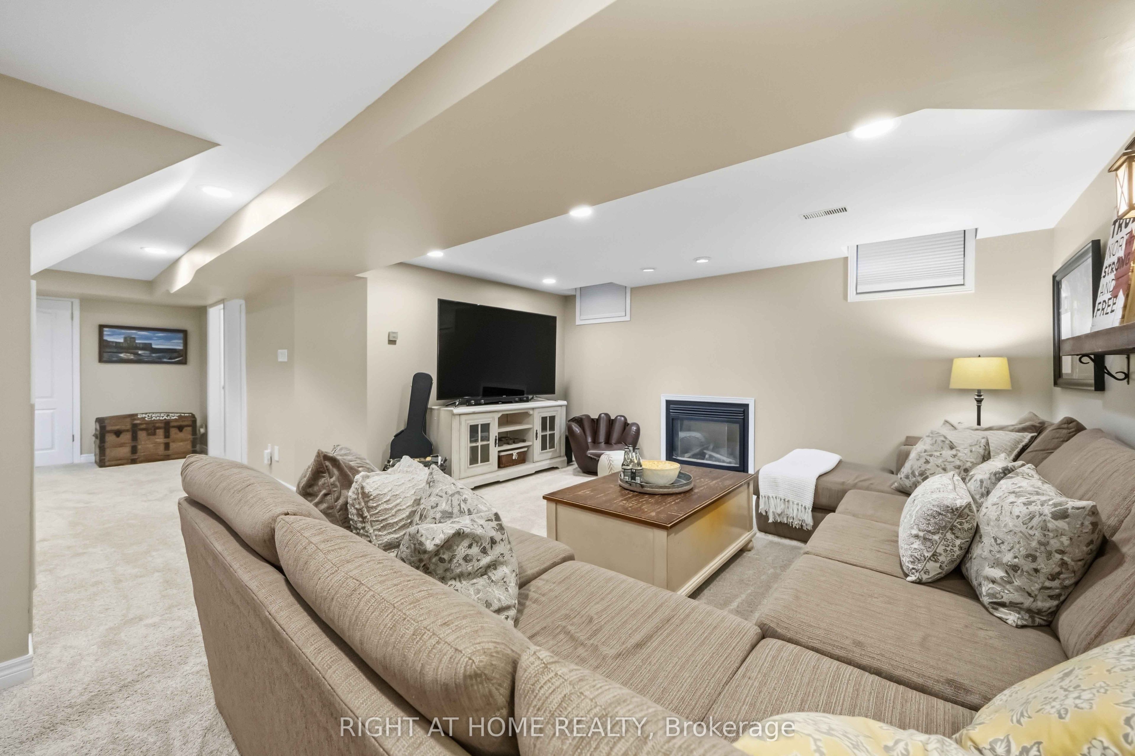 57 Morning Glory Crescent Property Photo 35