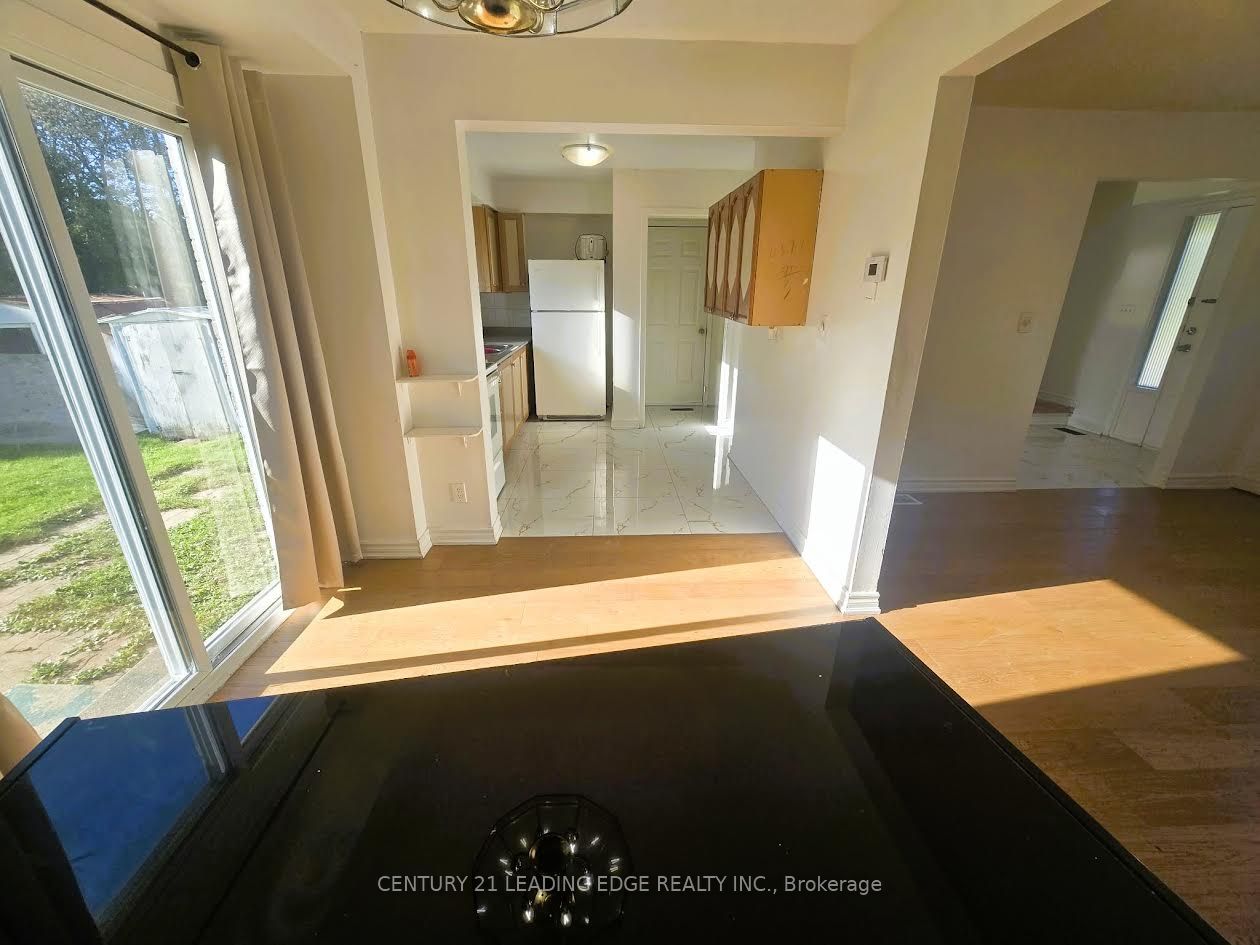 5 Murison Boulevard Property Photo 11