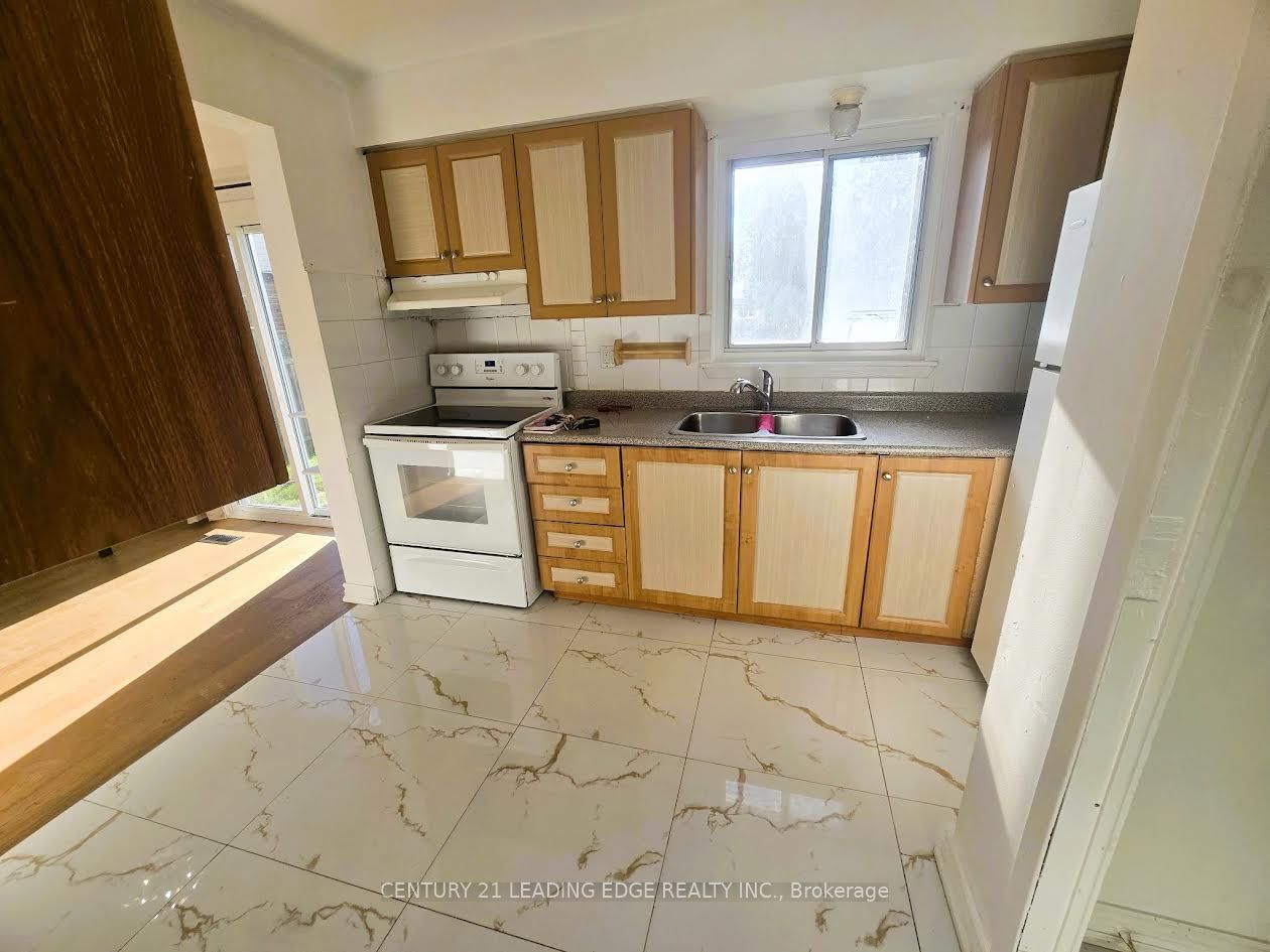 5 Murison Boulevard Property Photo 17