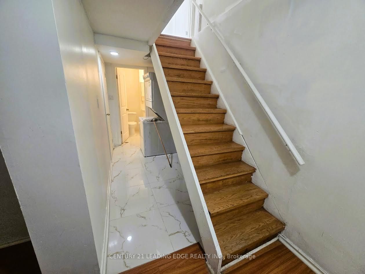 5 Murison Boulevard Property Photo 20