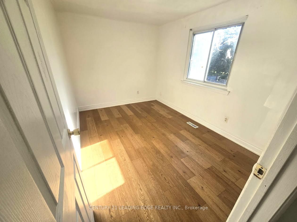 5 Murison Boulevard Property Photo 26