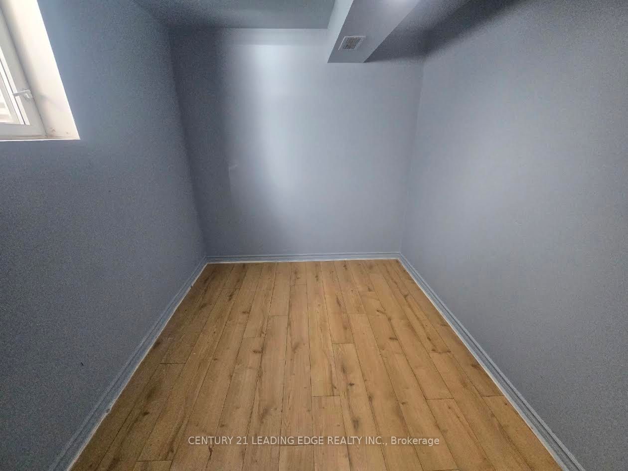 5 Murison Boulevard Property Photo 43