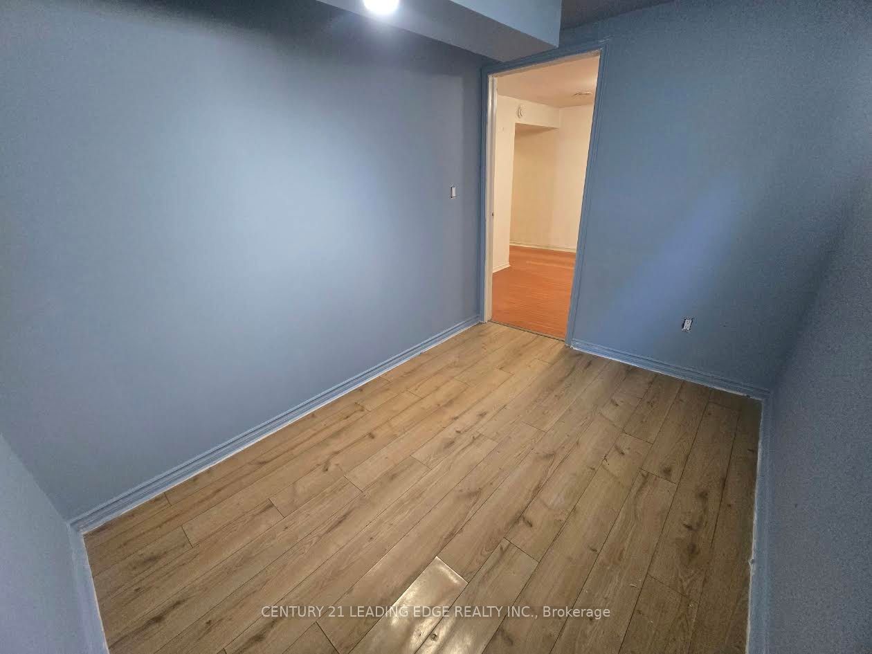5 Murison Boulevard Property Photo 44