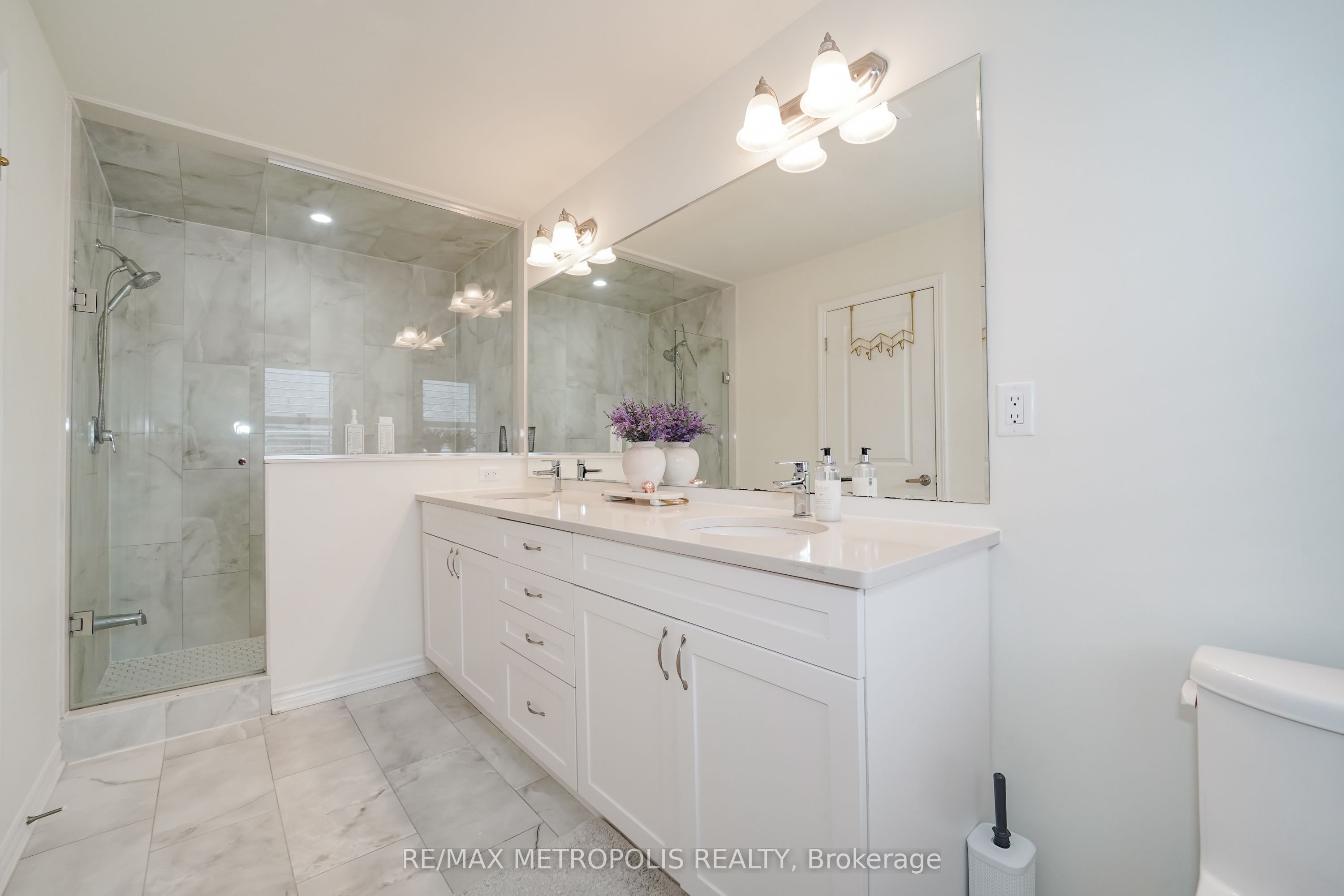3237 Turnstone Boulevard Property Photo 40