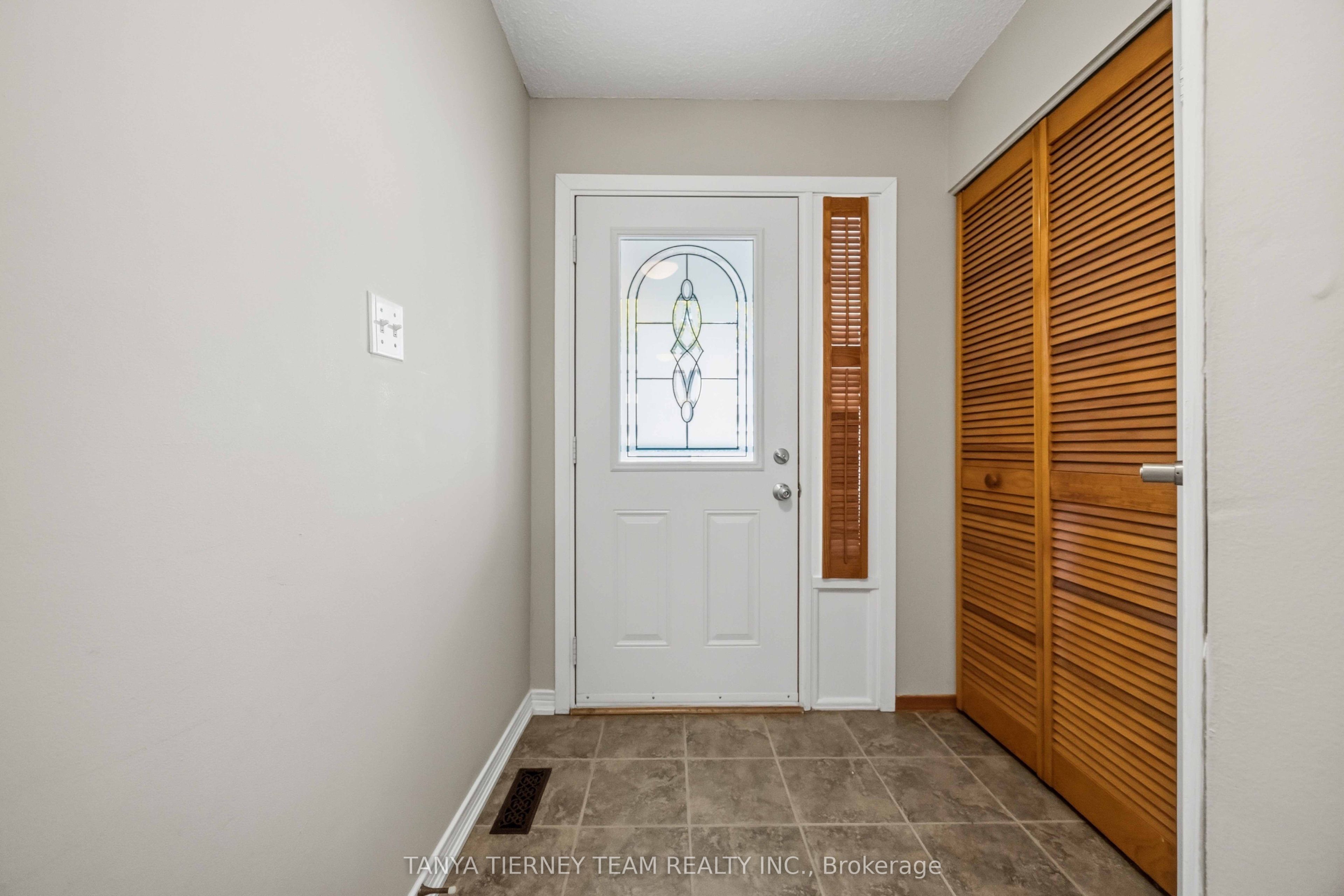 1330 Trowbridge Drive 32 Property Photo 5