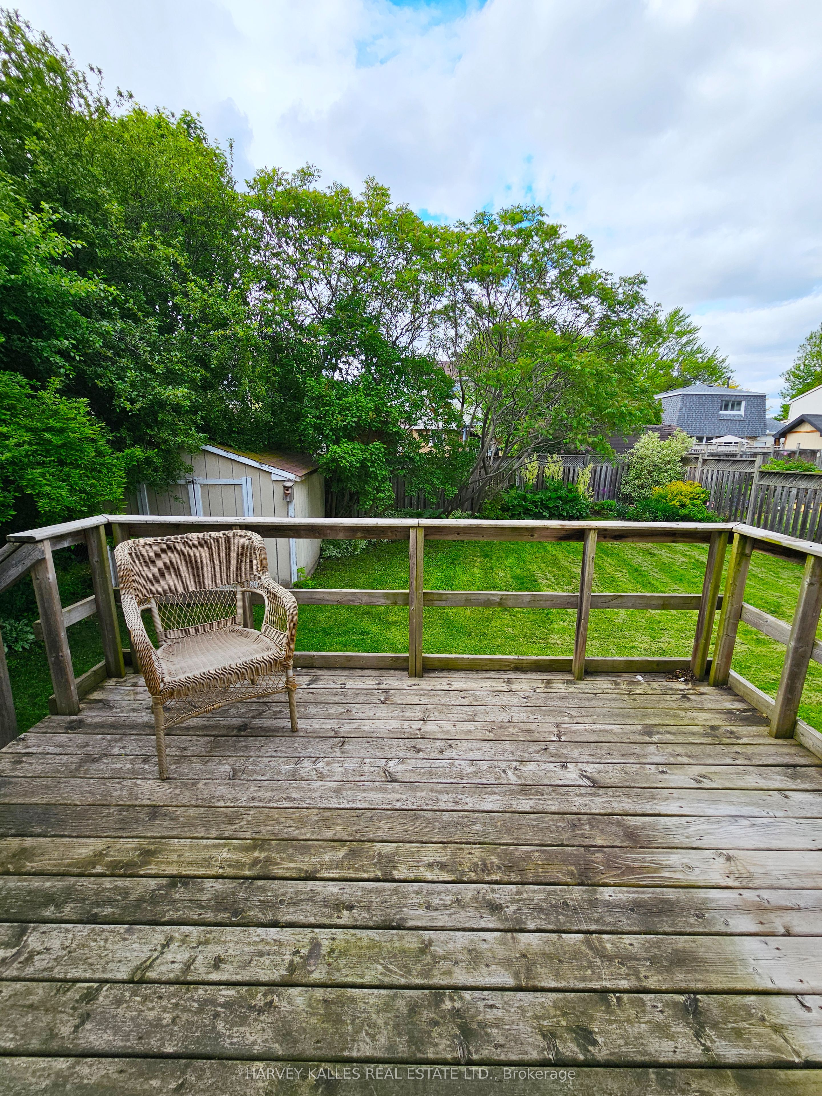 8 Pilkington Crescent Property Photo 15