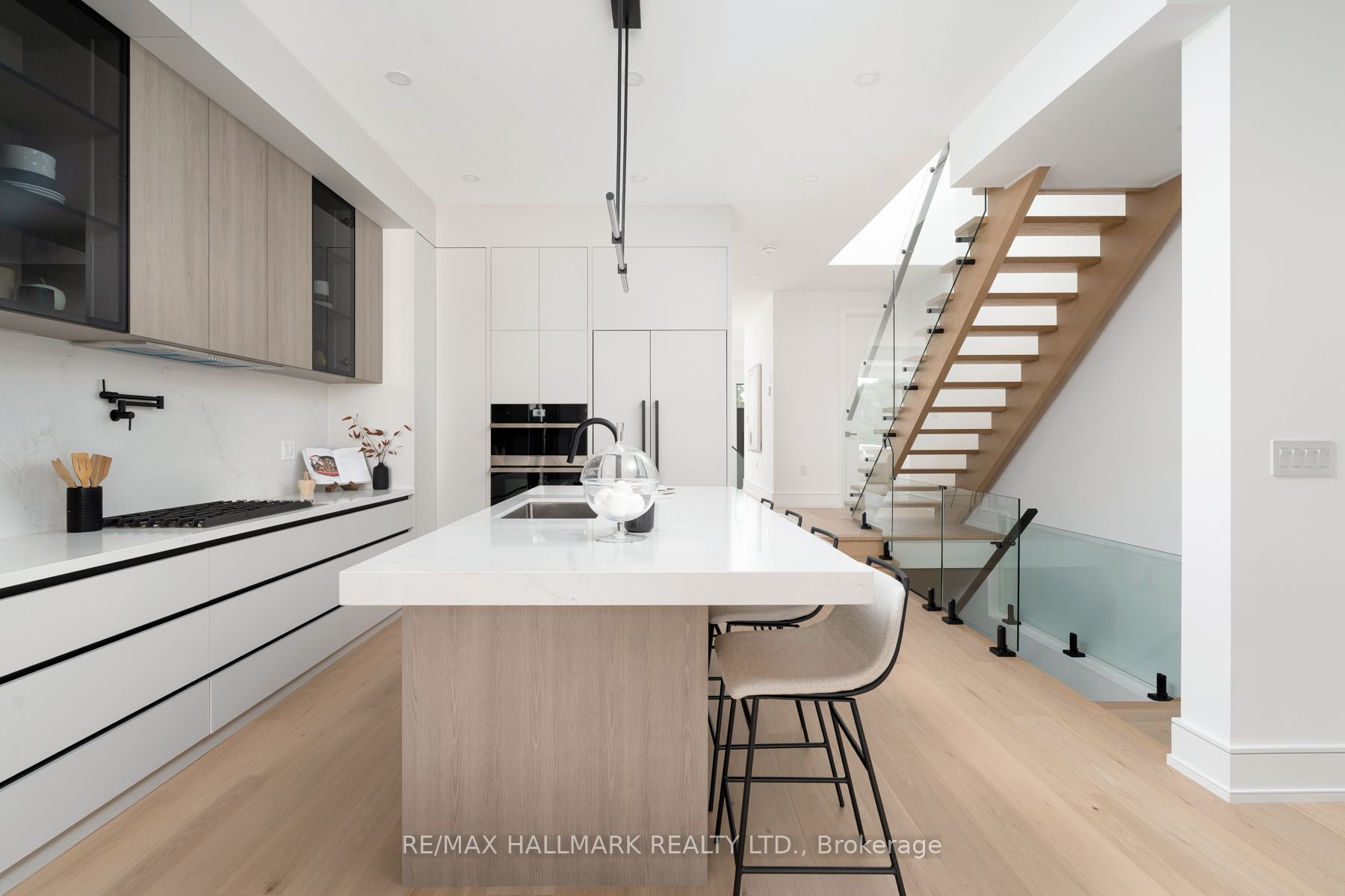 104 Yardley Avenue Property Photo 18