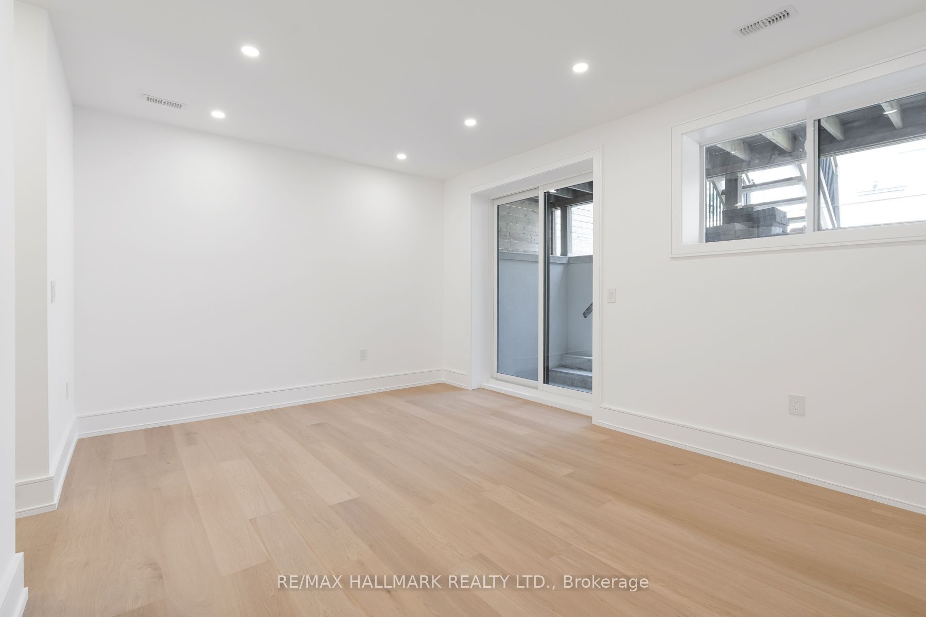 104 Yardley Avenue Property Photo 42